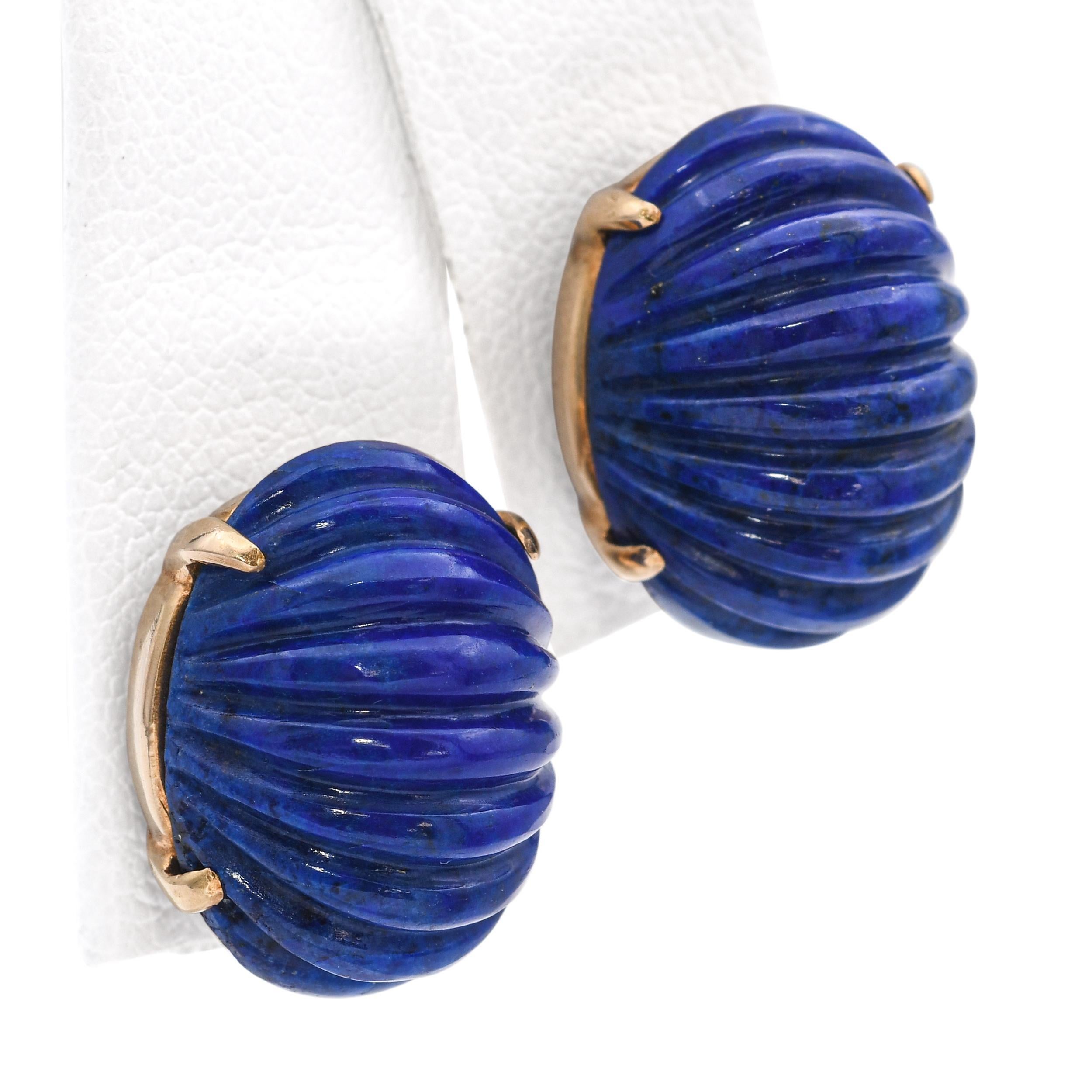 Cartier Vintage 1950s/1960s 14K Yellow Gold Carved Lapis Lazuli Earrings In Good Condition In New York, NY