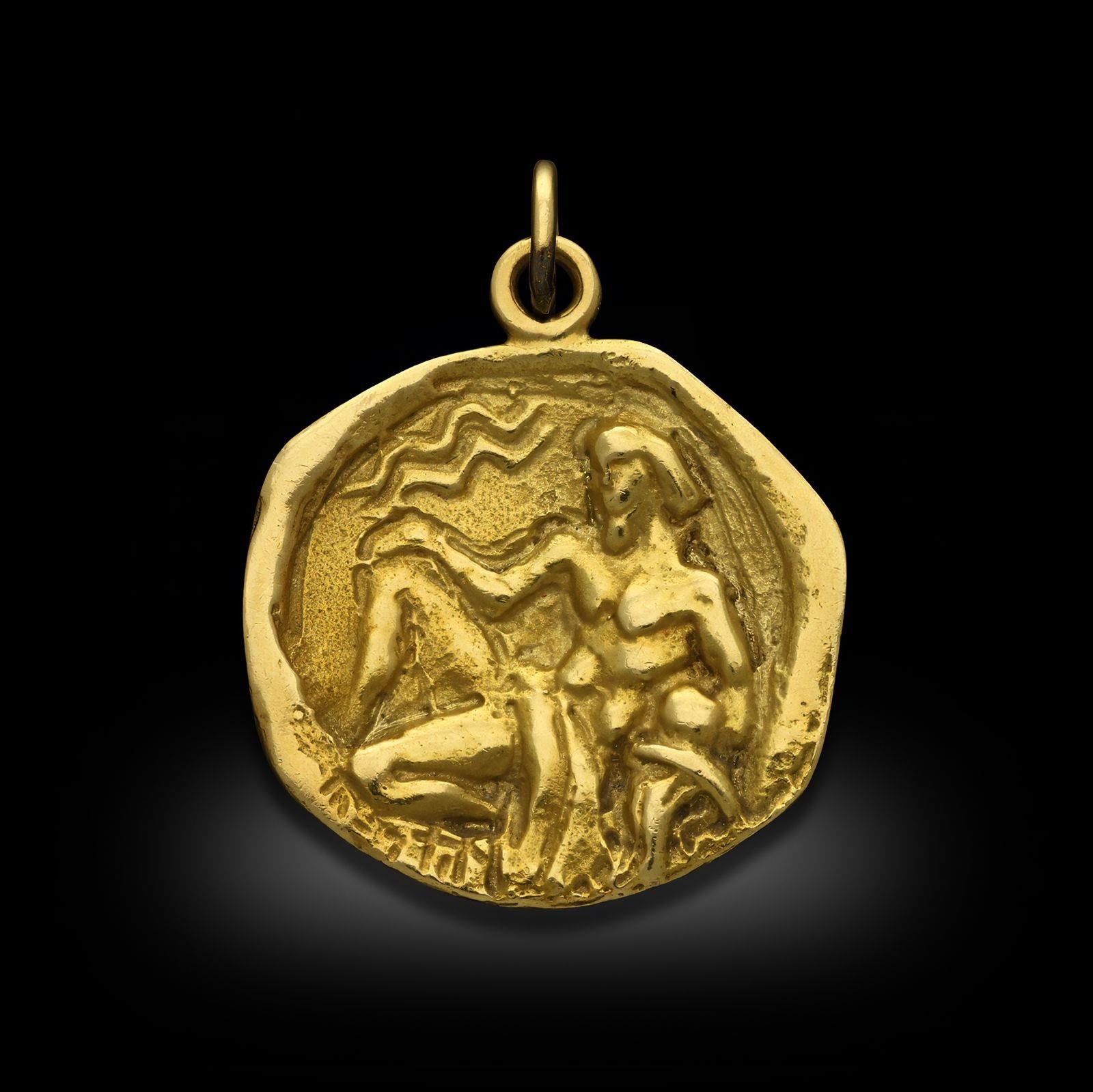 Cartier Vintage Aquarius Zodiac 18ct Yellow Gold Pendant 1977 For Sale 1