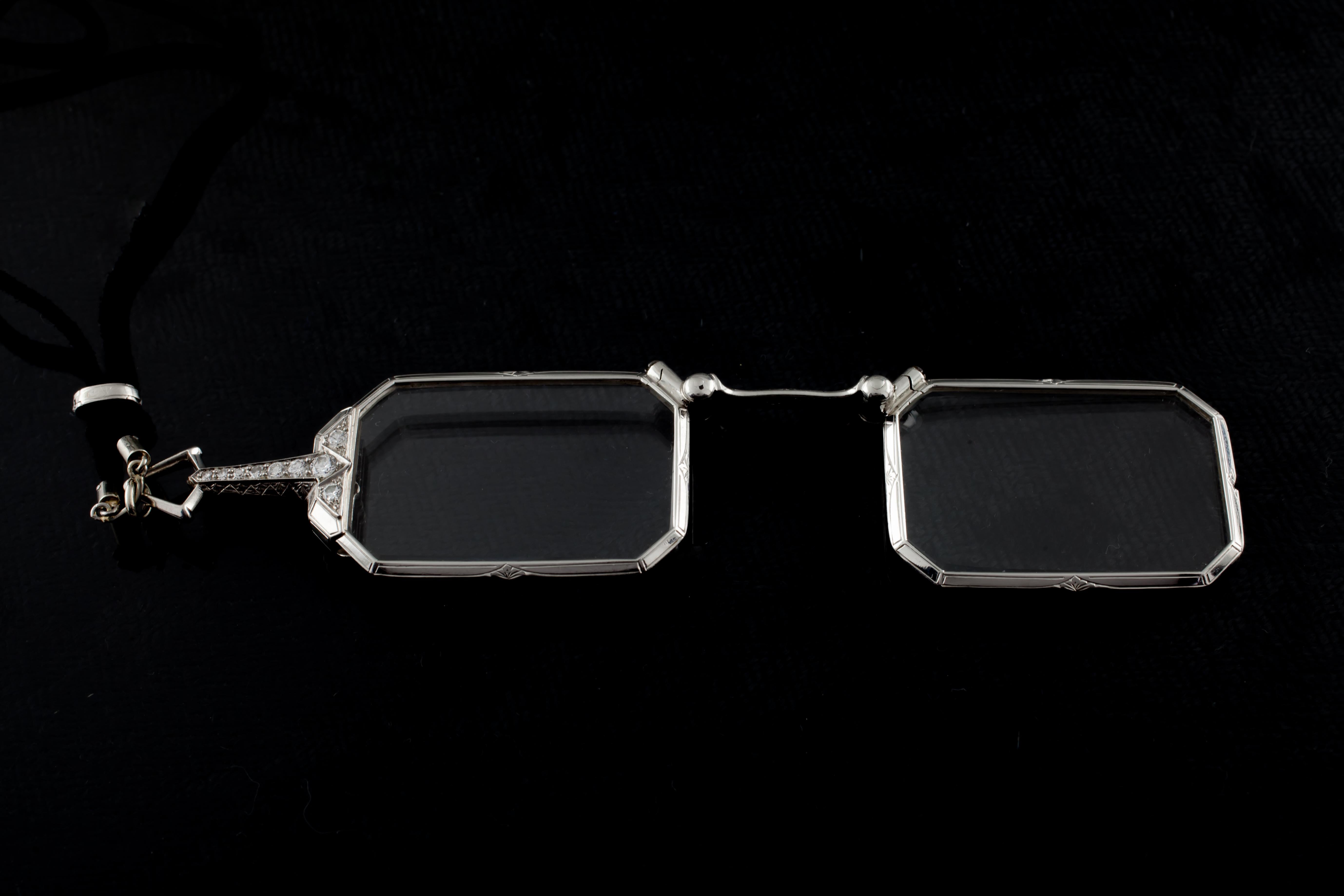 Old Mine Cut Cartier Vintage Art Deco 1920s Lorgnettes/Opera Glasses in Platinum w/ Diamonds For Sale