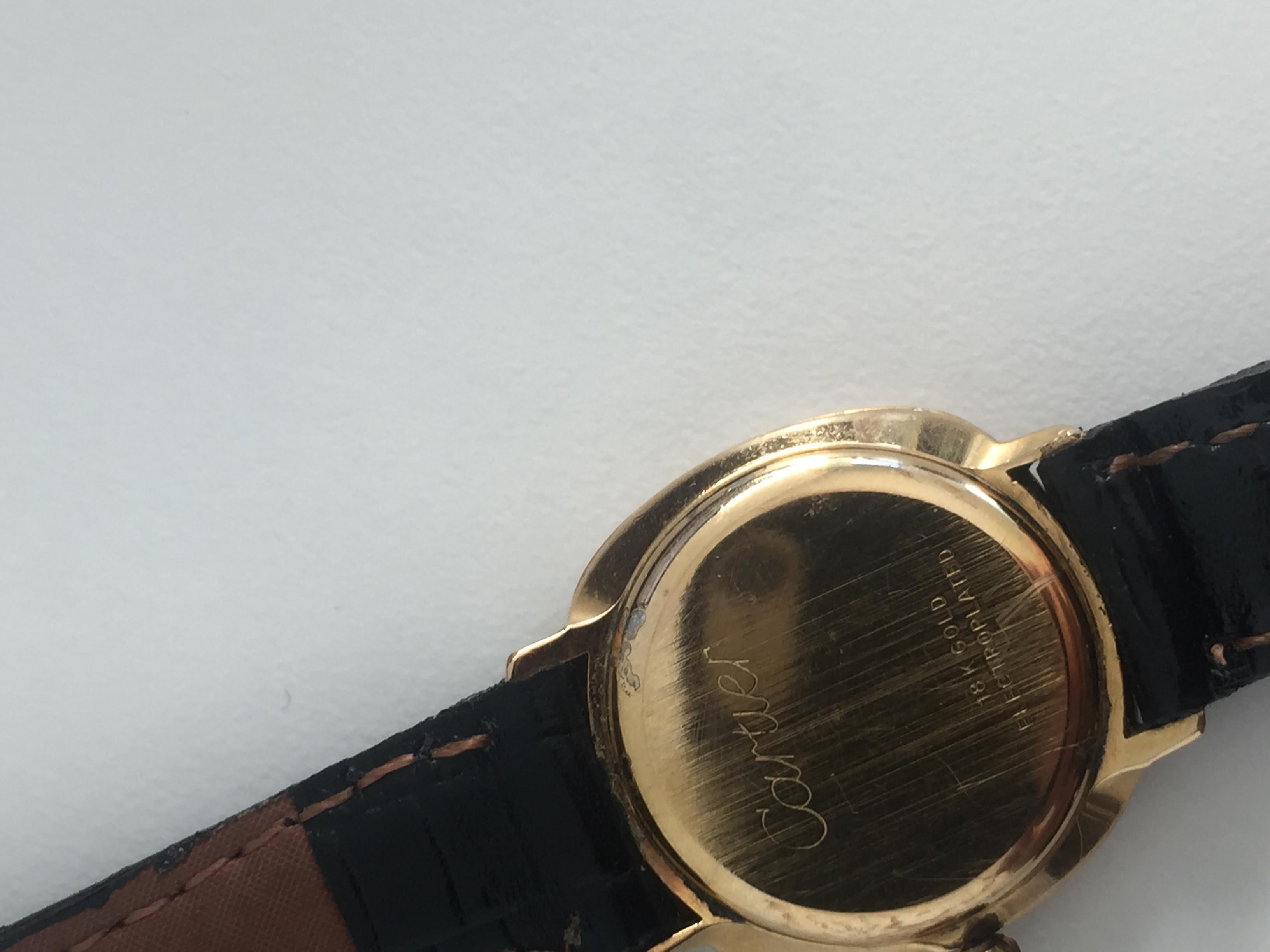 Cartier Vintage Black Onyx Dial Manual Wind Watch In Good Condition For Sale In New York, NY