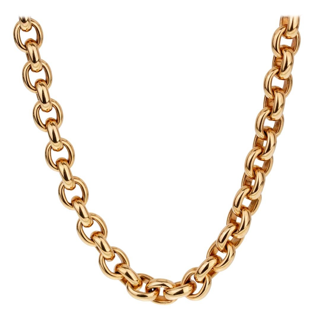 A fabulous Cartier necklace circa 1991 crafted in 18k yellow gold. The necklace features round solid links measuring .27
