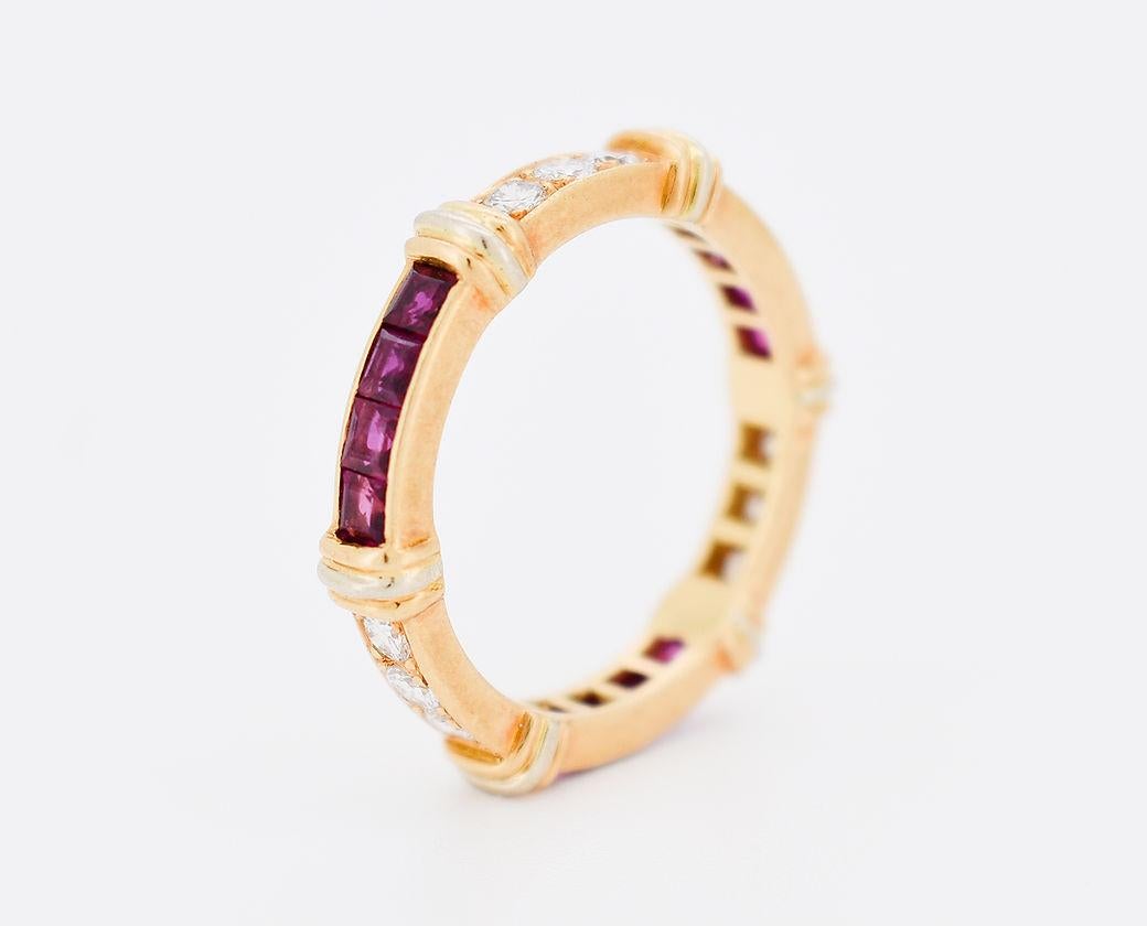 Cartier - Alianza de boda Vintage Contessa de oro amarillo y blanco, diamantes, rubí Contemporáneo en venta