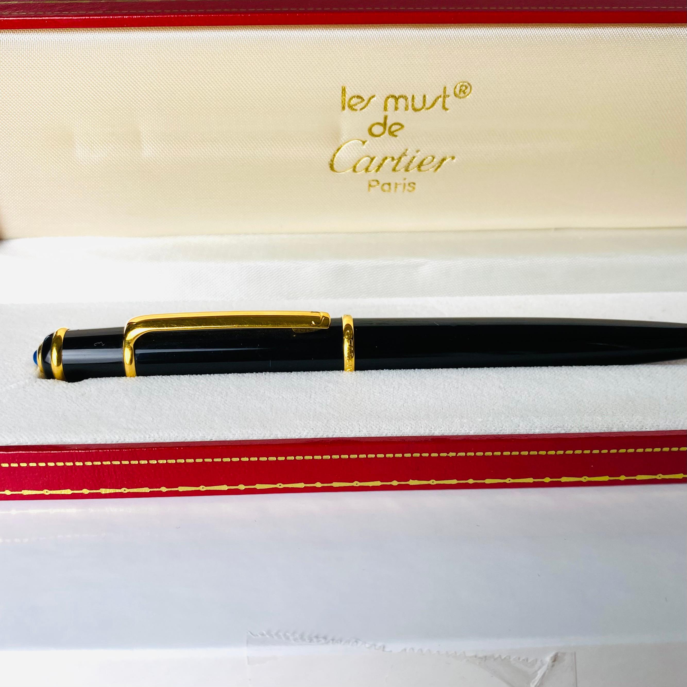 Cartier Vintage Diabolo Ballpoint Pen Black Composite Blue Cabochon N042540 In Good Condition In New York, NY