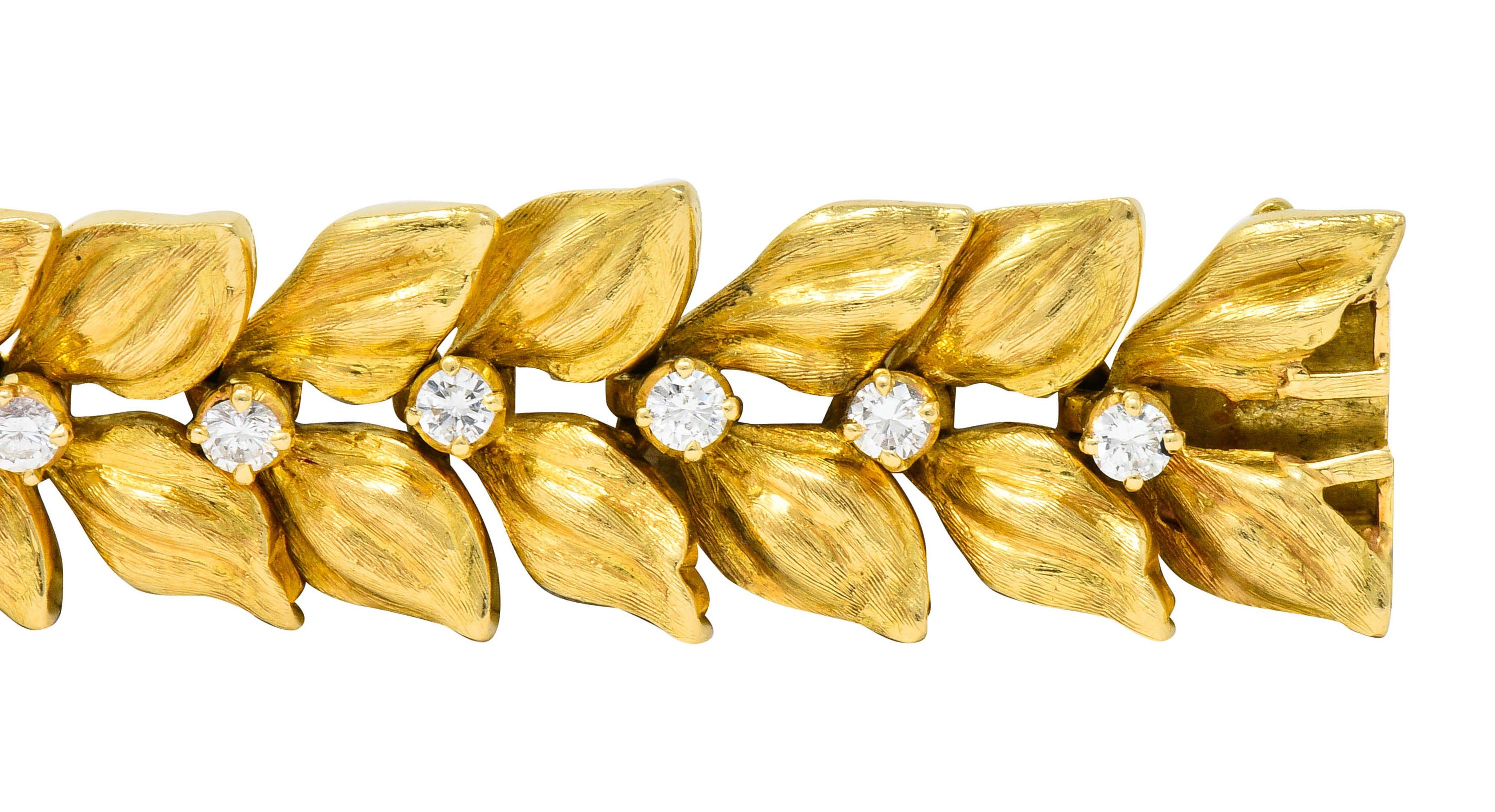 Cartier Vintage Diamond 18 Karat Yellow Gold Foliate Link Bracelet In Excellent Condition In Philadelphia, PA