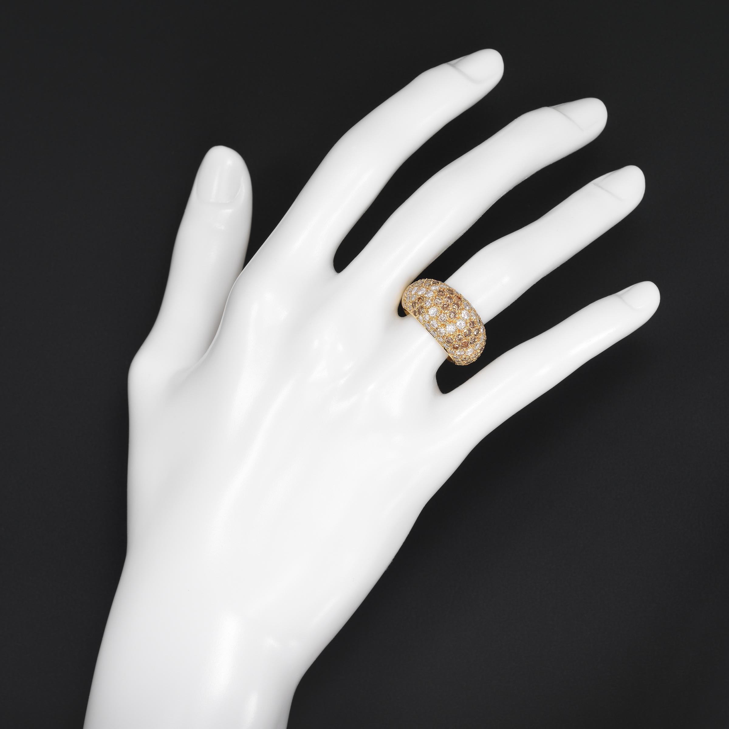 Cartier Bague bombée vintage en or 18 carats et diamants Excellent état - En vente à Dallas, TX
