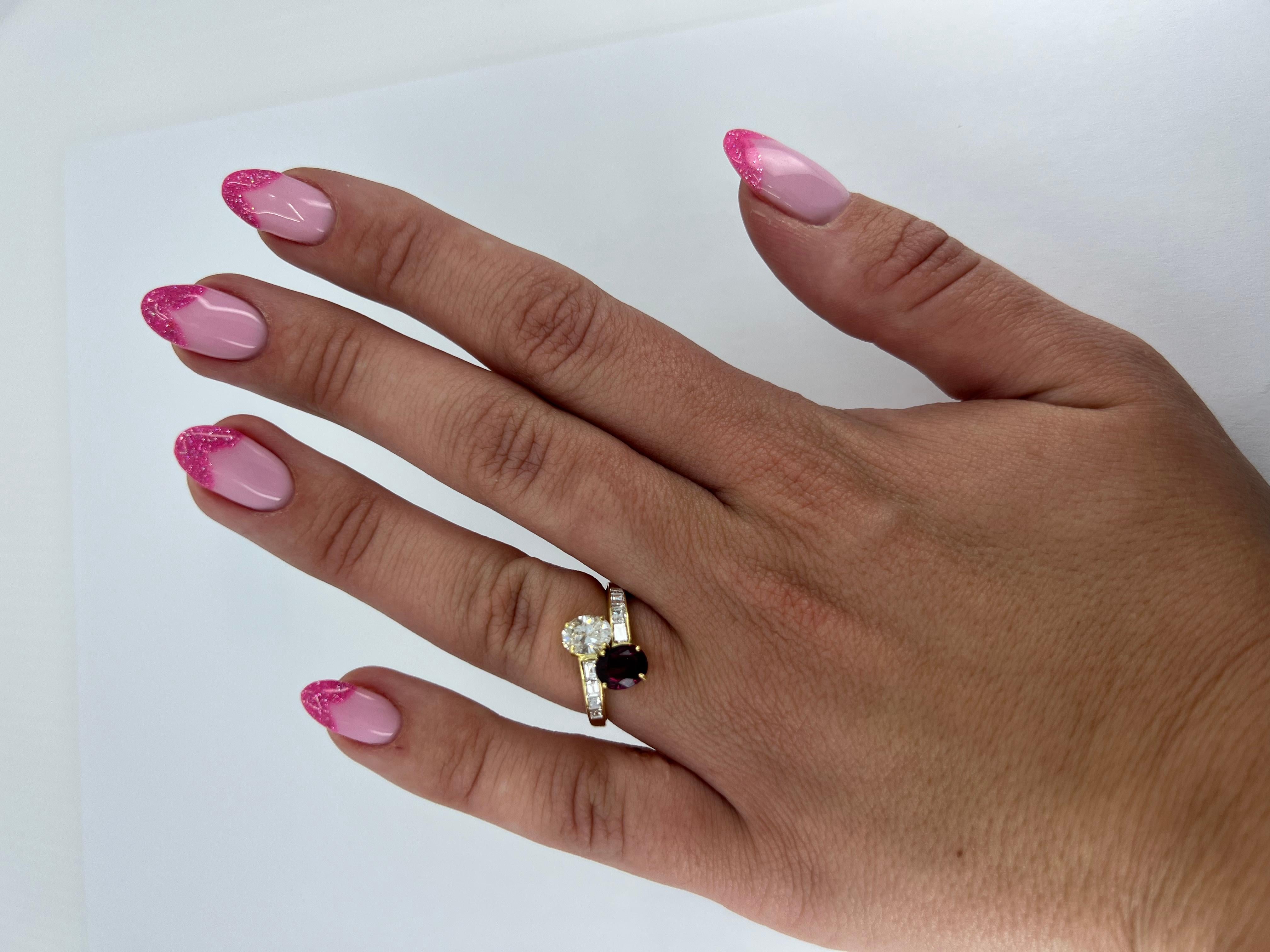 Cartier Vintage Diamond Ruby Ring In Excellent Condition In Beverly Hills, CA