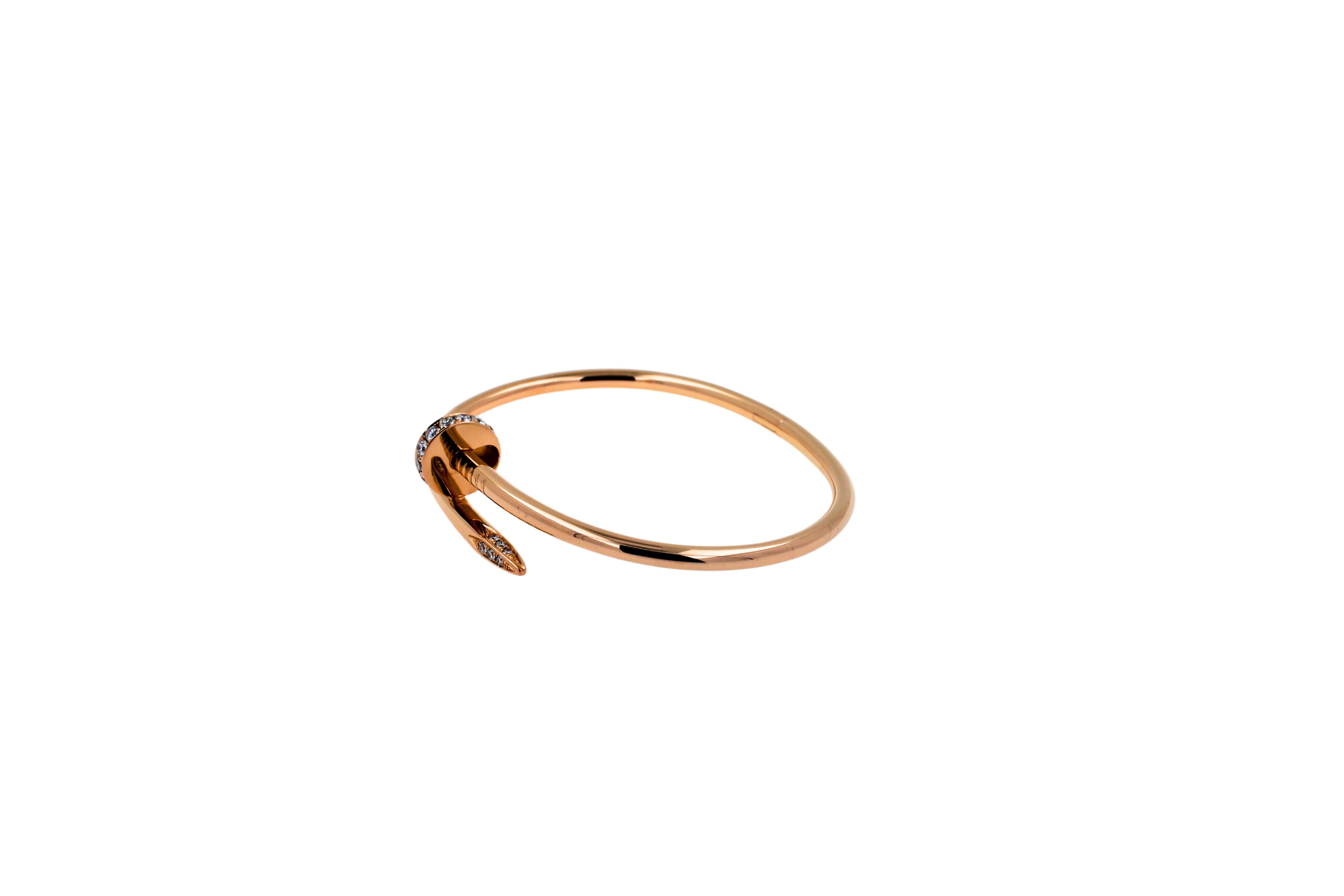 how does the cartier nail bracelet open