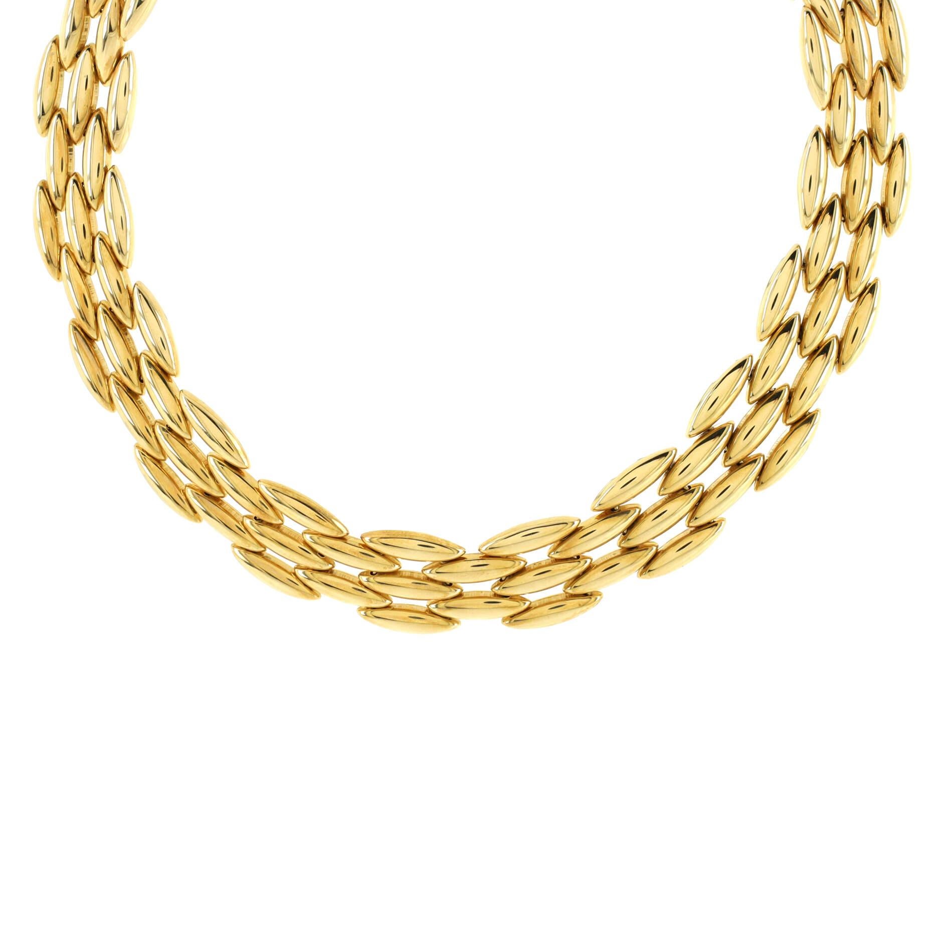 Condition: Very good. Moderate wear throughout commensurate with age. With extra links approximately 1 inch.
Accessories: No Accessories
Measurements: Length: 13.50 
