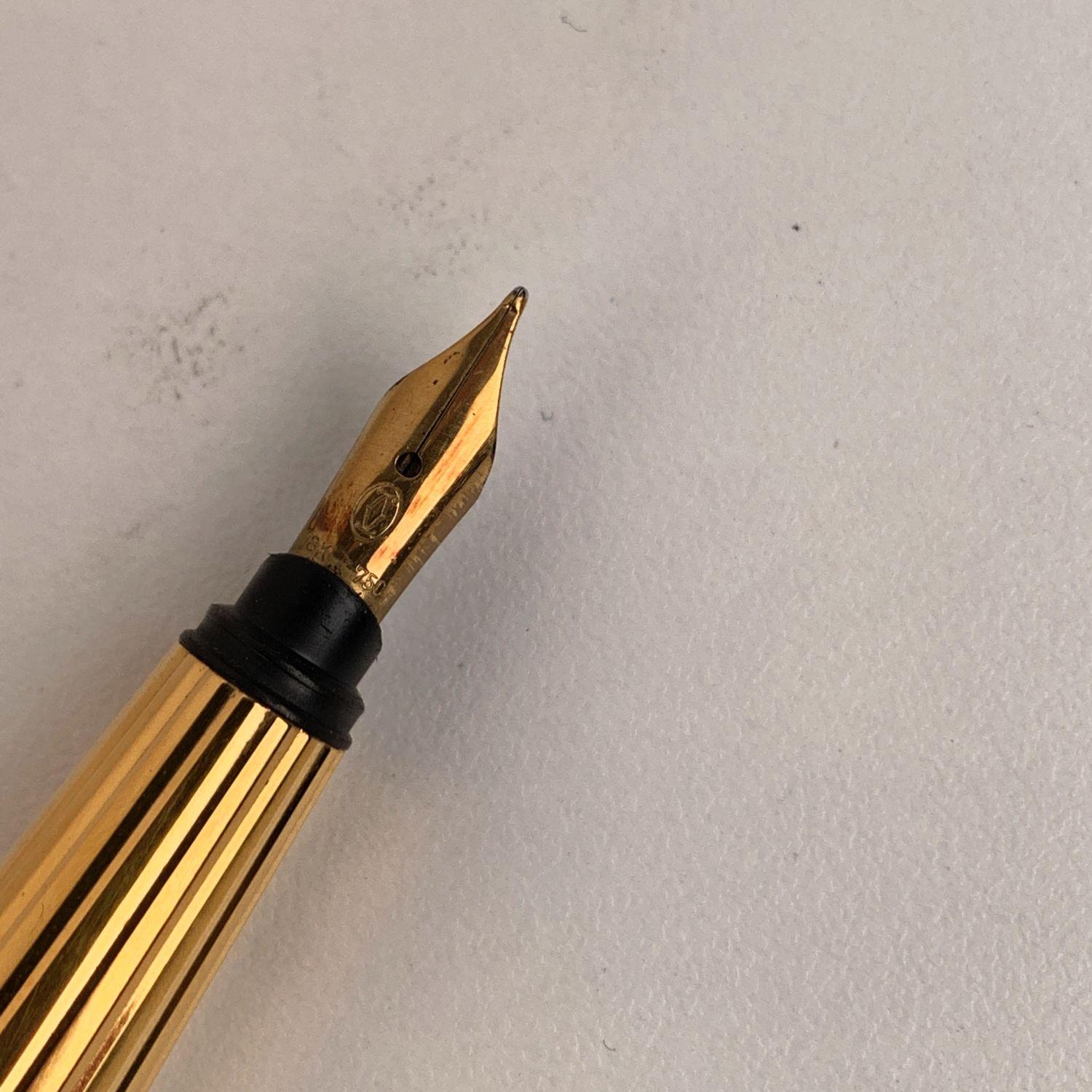 Cartier Vintage Vergoldeter und schwarzer Lack Pasha-Brunnenstift 5