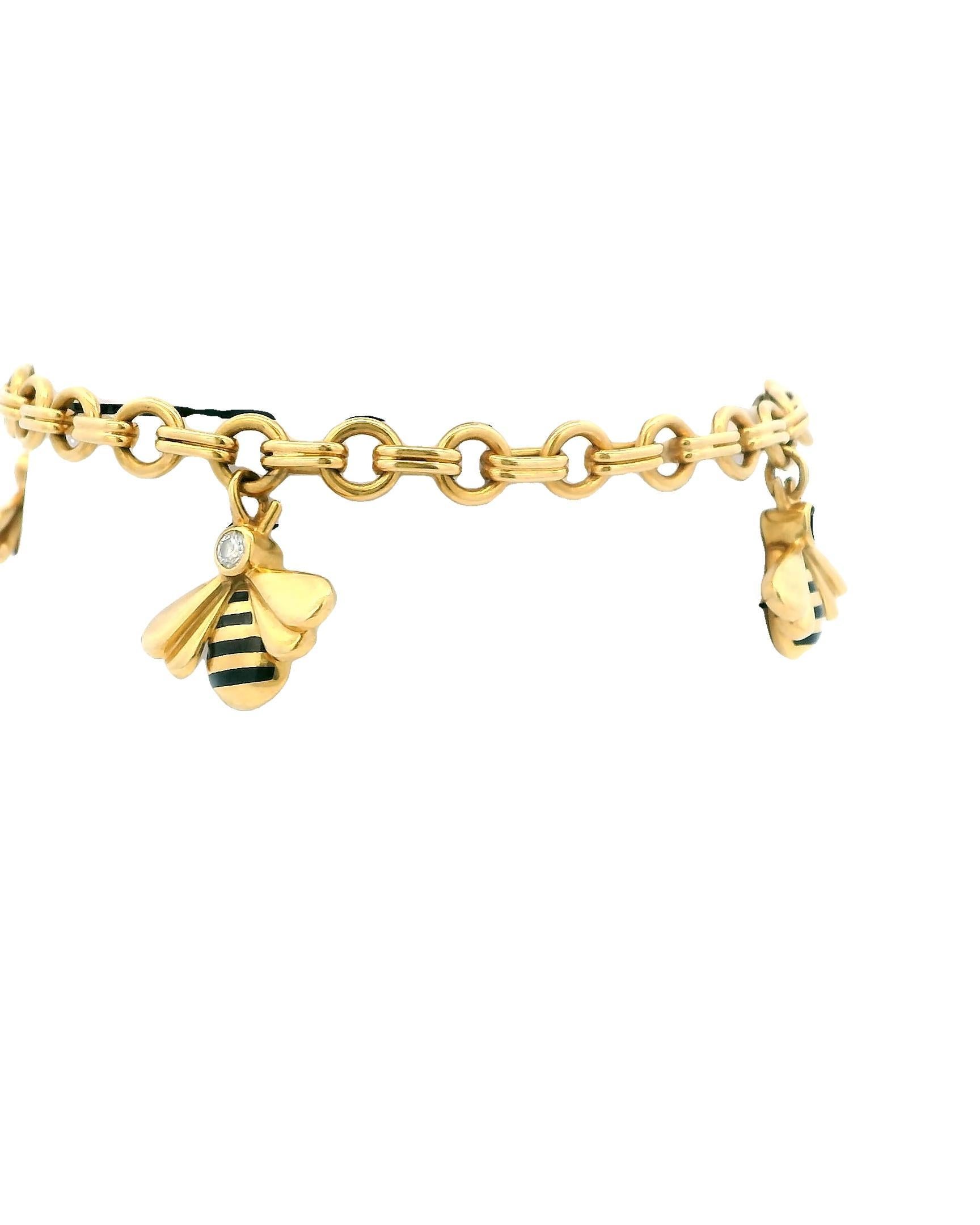 Brilliant Cut Cartier Vintage Multistone Bee Charm 18K Yellow Gold Bracelet