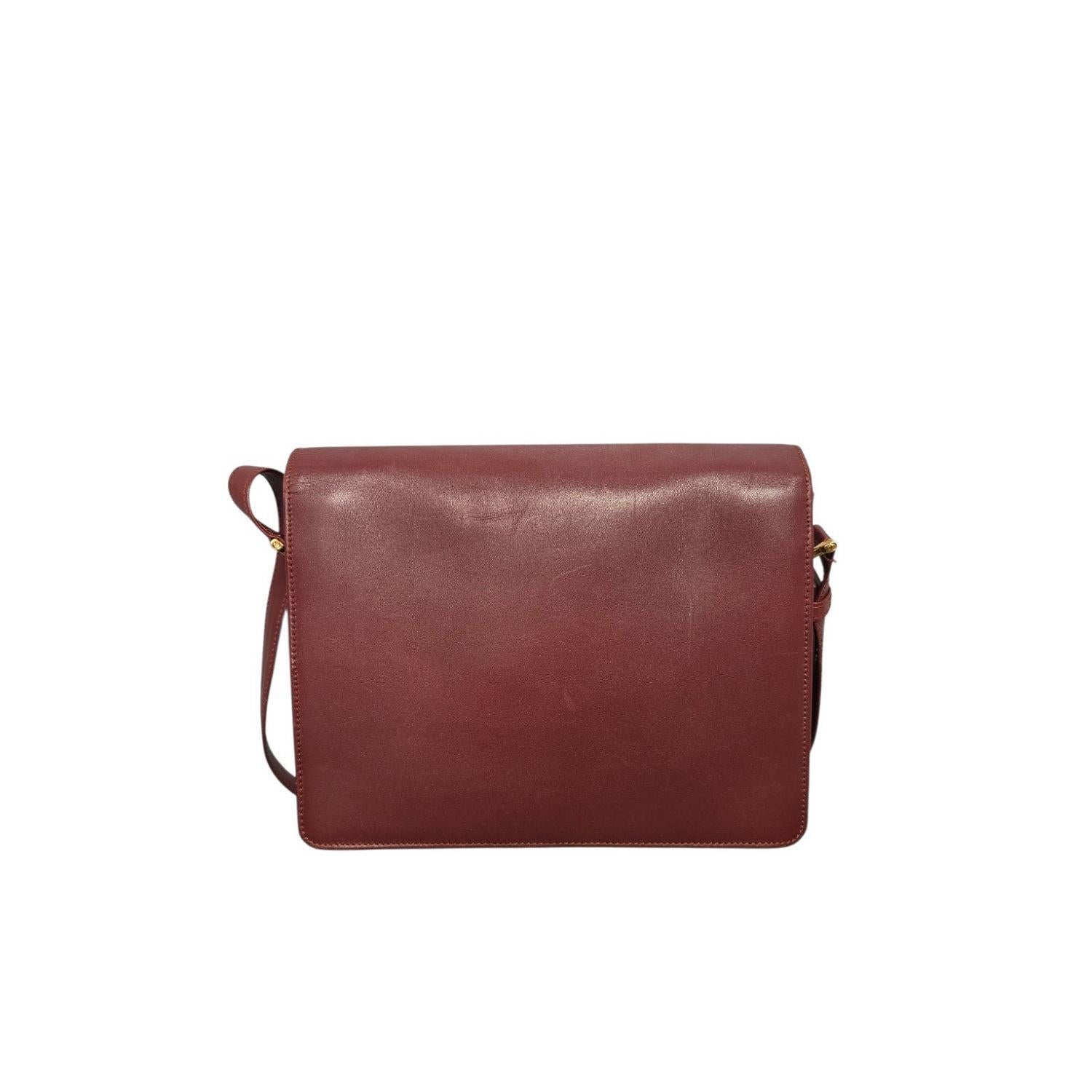 Brown Cartier Vintage Must de Calfskin Envelope Messenger Bag For Sale
