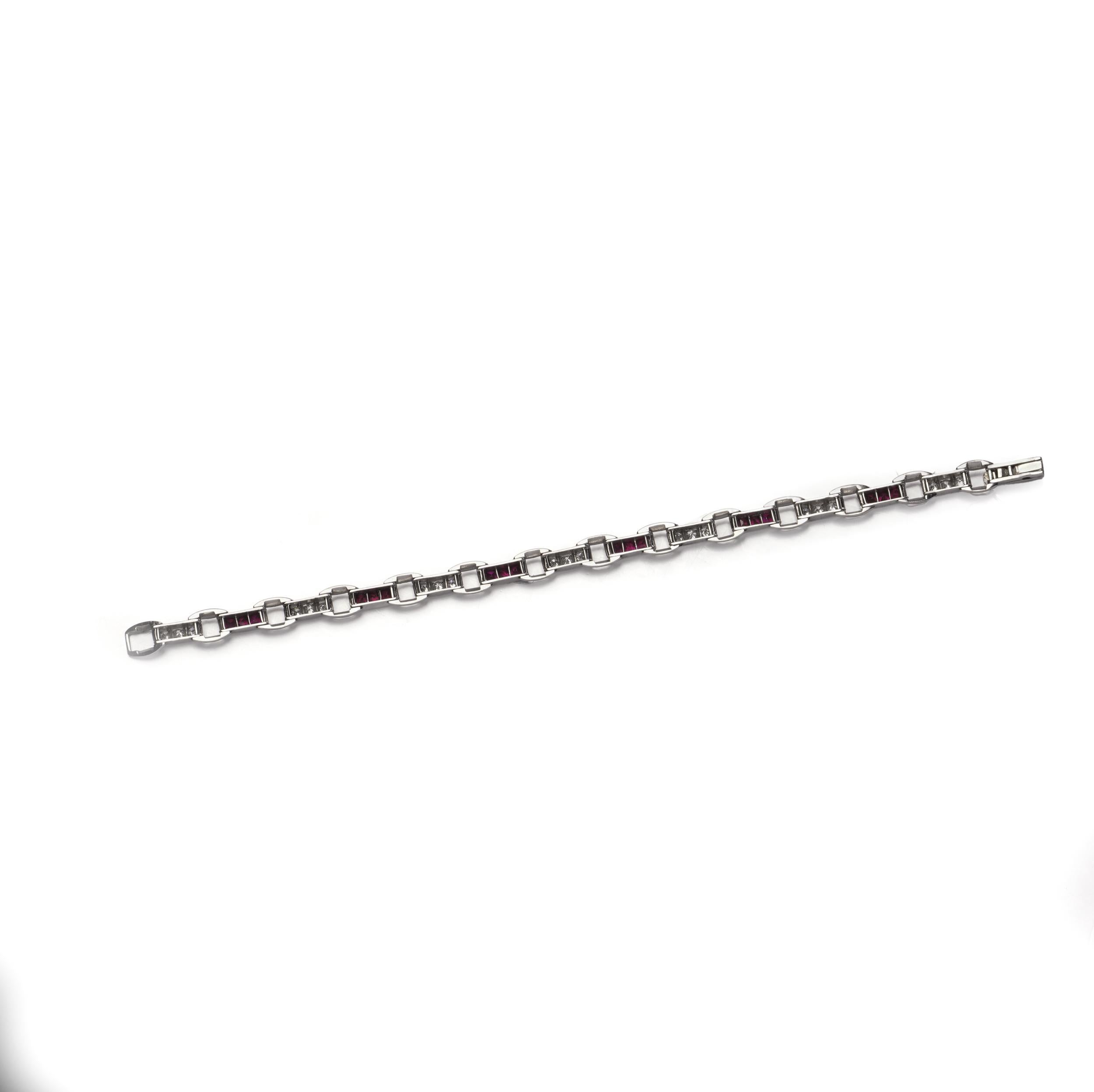 Cartier Vintage Platinum Bracelet with 2.10ct Rubies & 1.47ct Diamonds In Good Condition For Sale In Braintree, GB