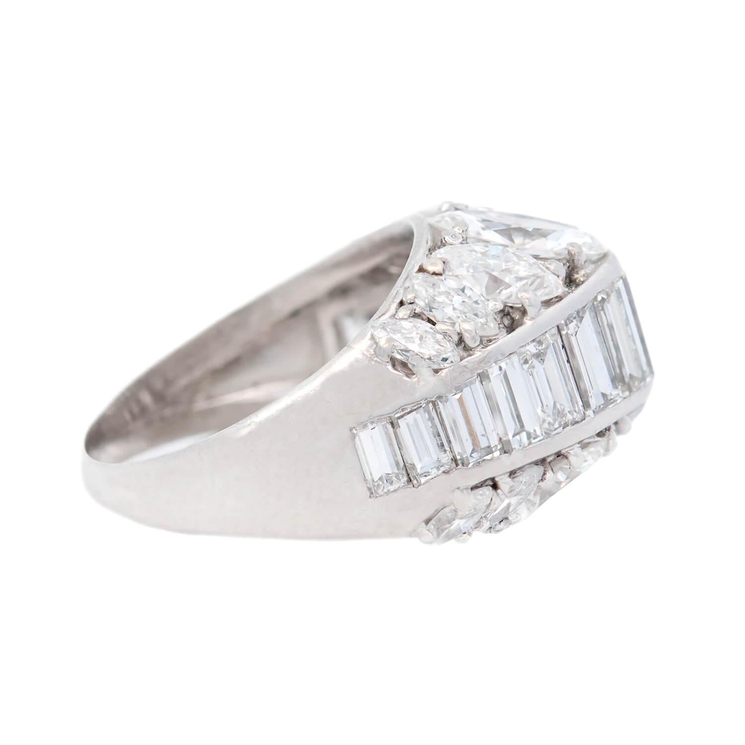 Retro CARTIER Vintage Platinum Diamond Pyramid Ring For Sale