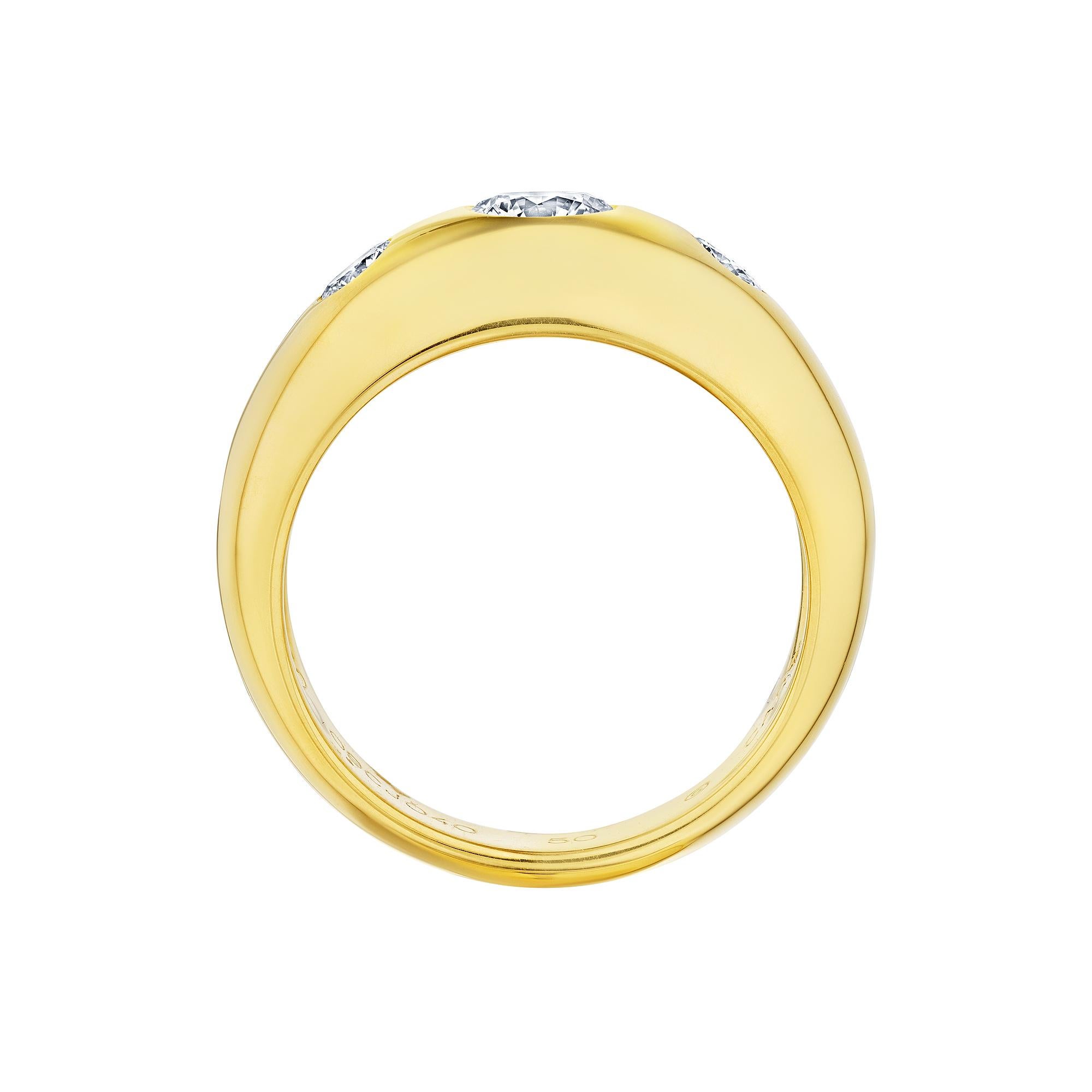 Contemporary Cartier Vintage Round Cut Three Stone Diamond Gold Dome Ring For Sale