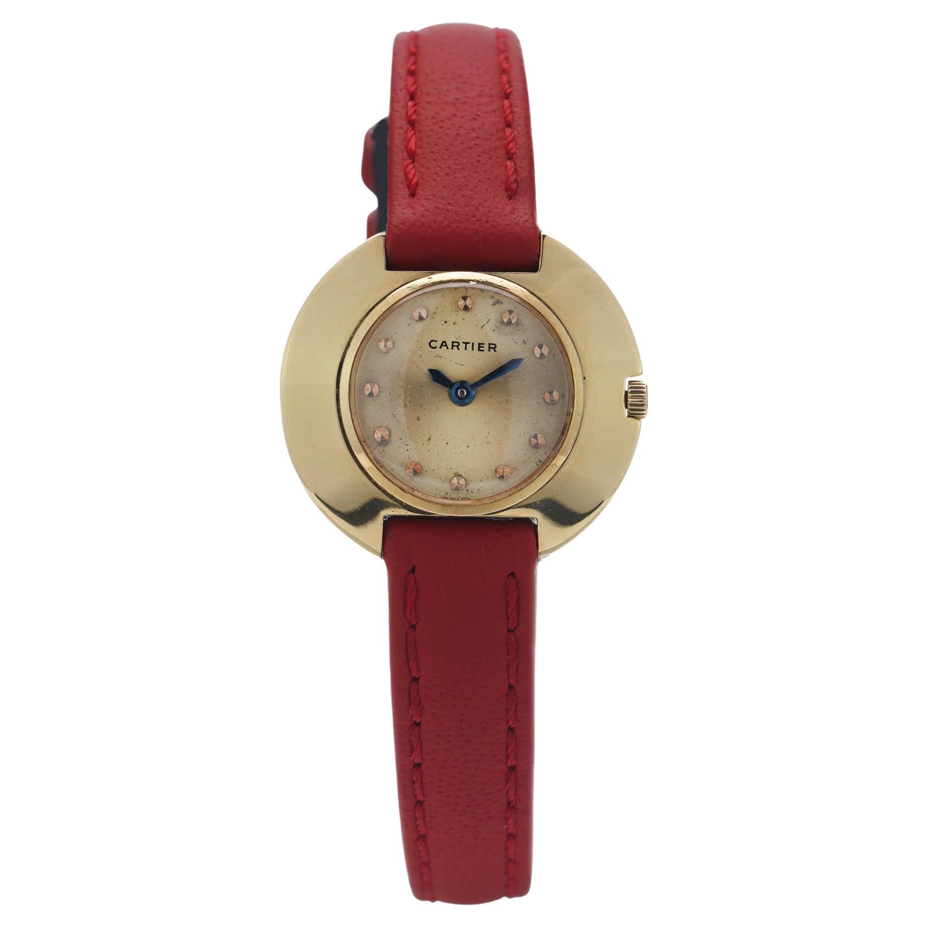 Cartier Vintage Round Ladies 18k. Yellow Gold Wristwatch