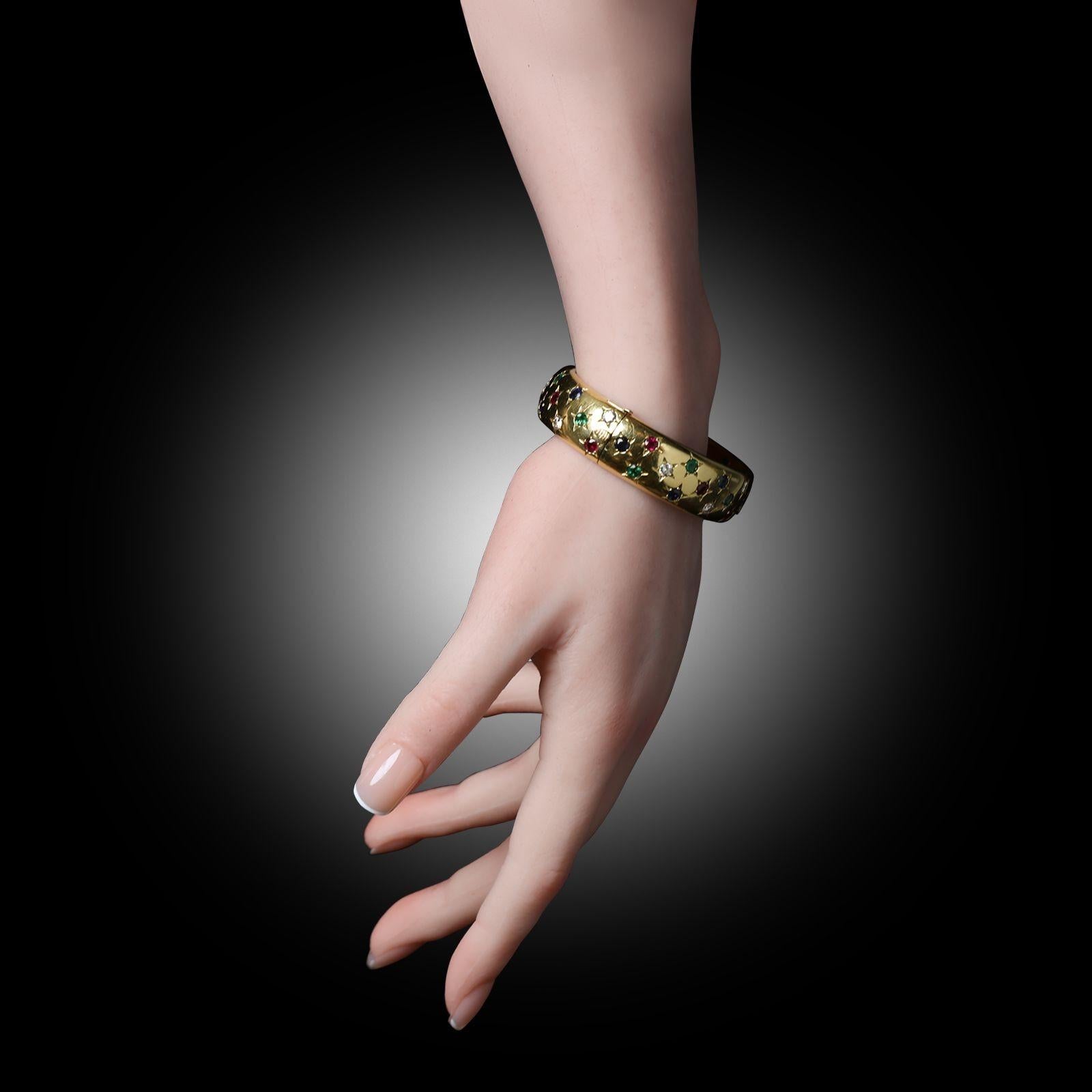 Cartier Vintage Star Set Edelstein 18ct Gelbgold Armreif Armband CIRCA 1990s im Zustand „Gut“ in London, GB