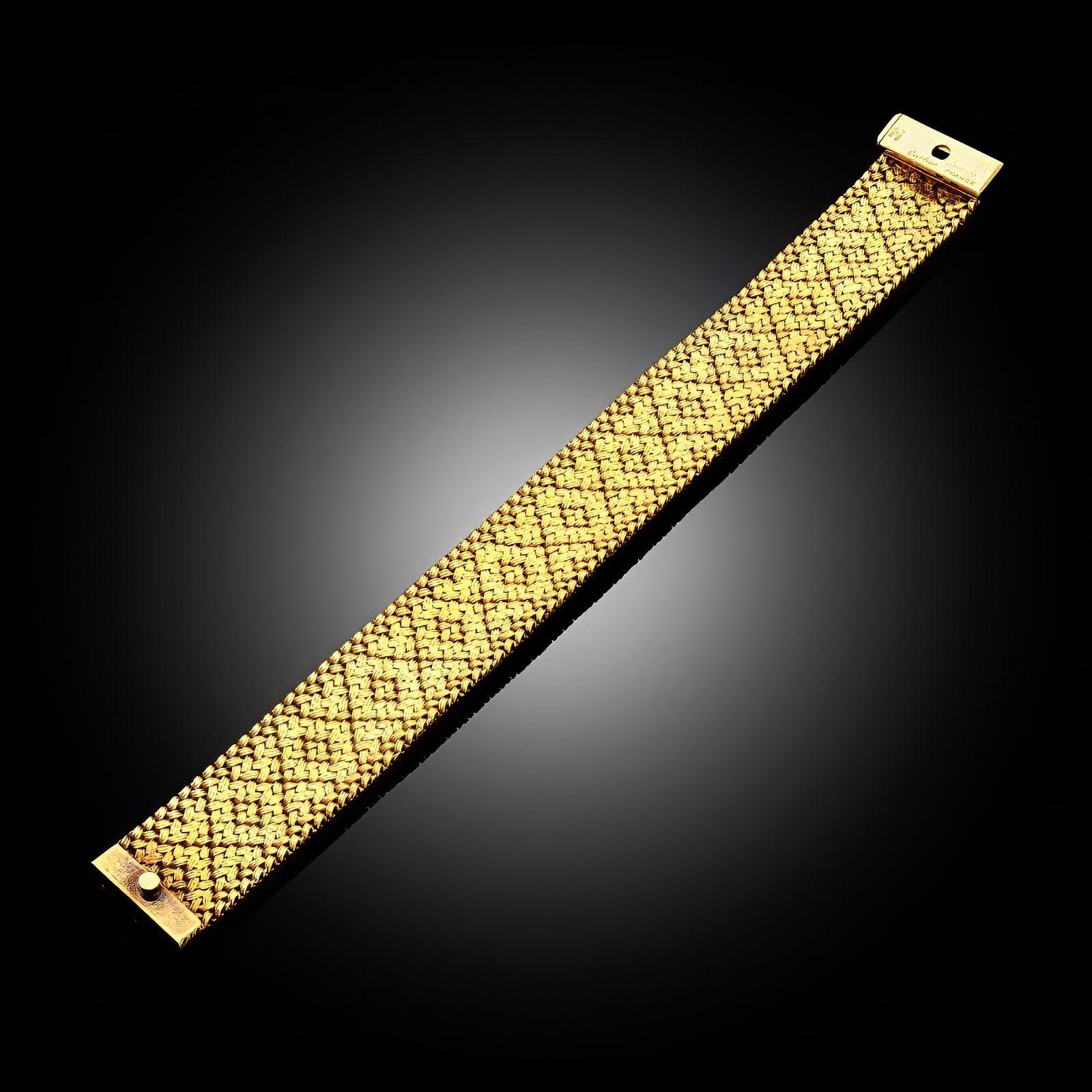 Cartier Vintage Textured 18ct Gelbgold Armband CIRCA 1960 im Angebot 1