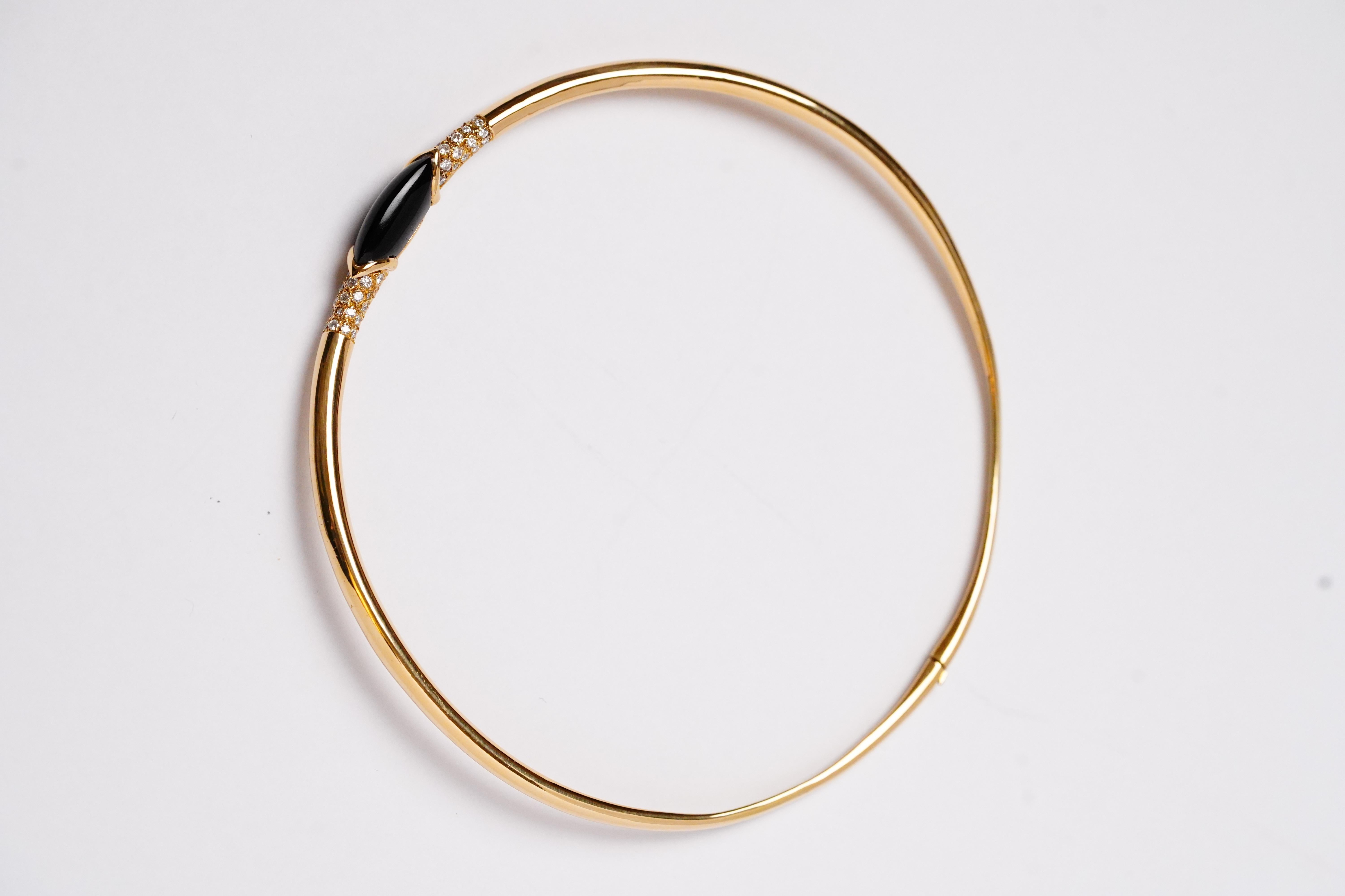 Cartier Vintage Yellow Gold Black Onyx Diamond Ring and Collar Necklace Set en vente 4