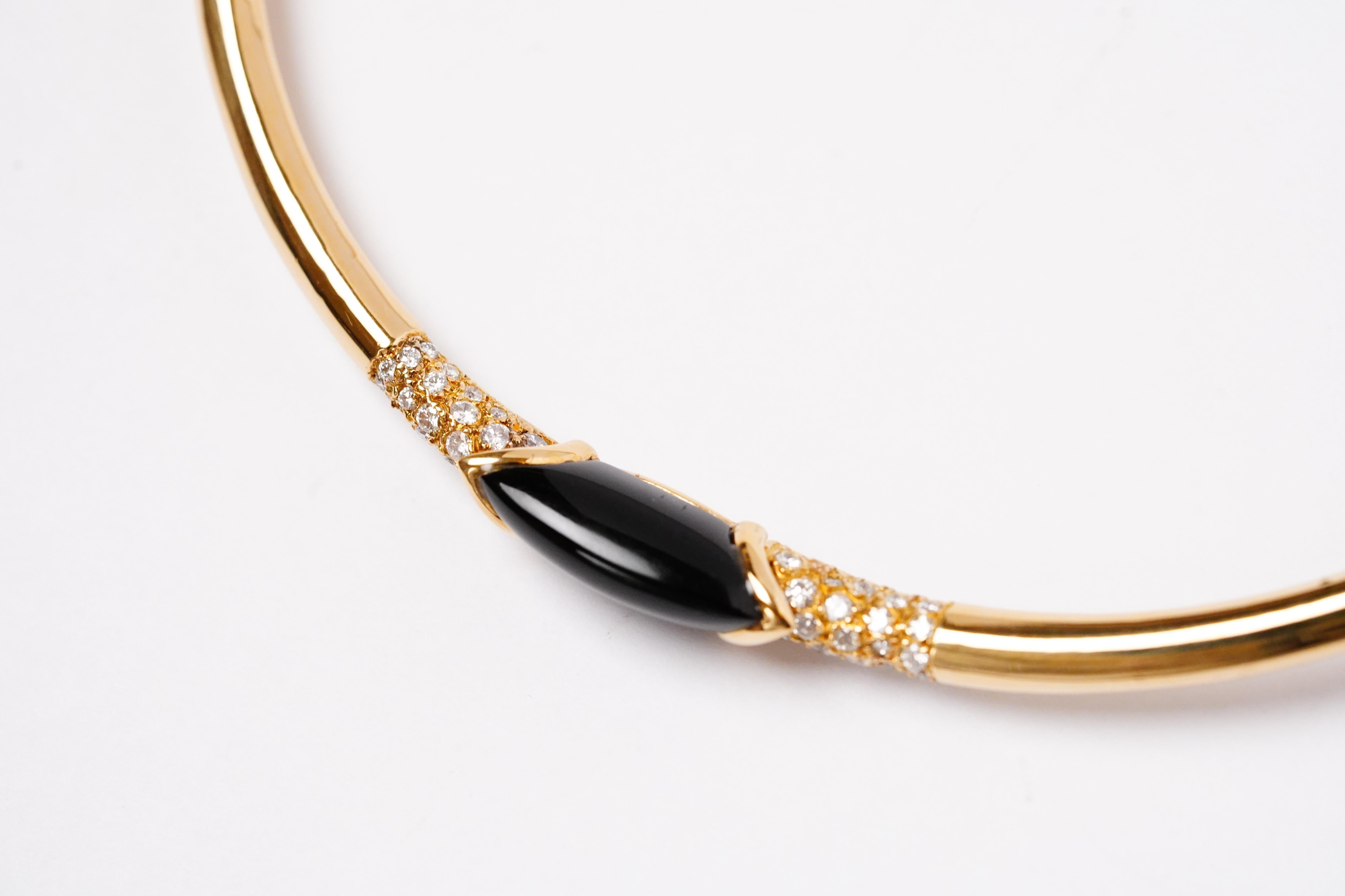 Cartier Vintage Yellow Gold Black Onyx Diamond Ring and Collar Necklace Set For Sale 3