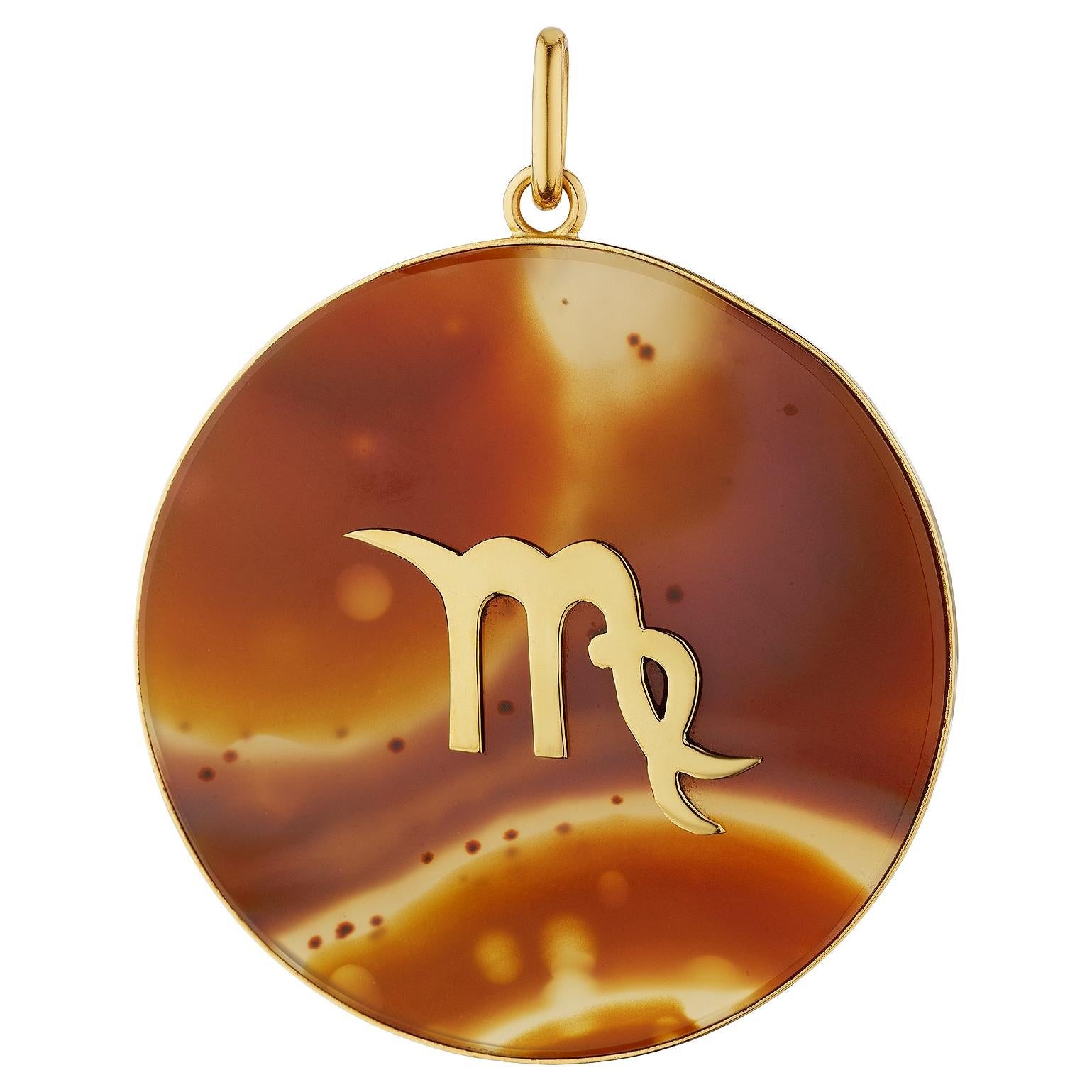 Cartier Zodiac Agate Pendentif Vintage en or en vente