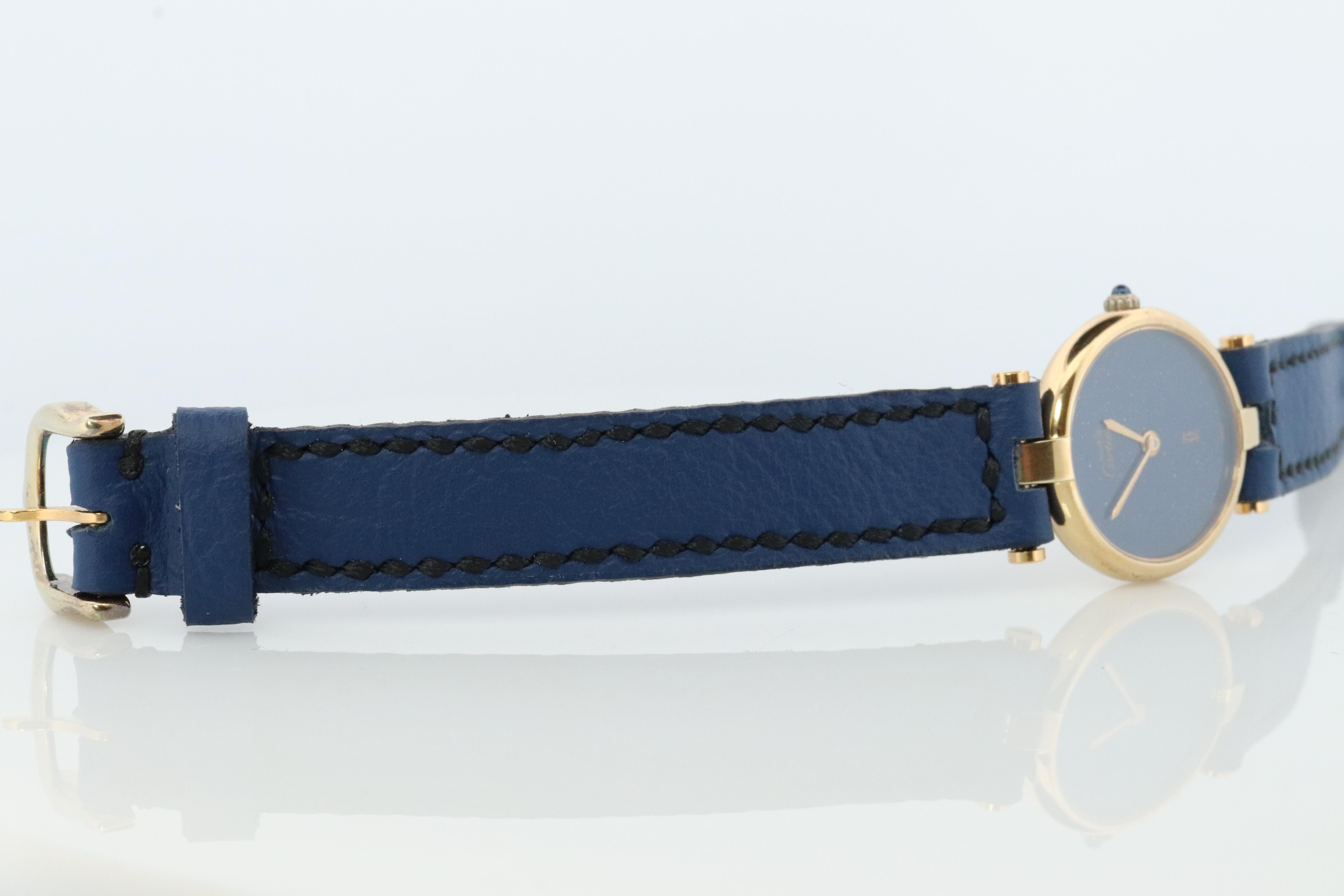 Cartier Uhr. Must de Cartier Vendome Rundes Argent Vermeil Blaues Nachthimmel-Zifferblatt. (Moderne)