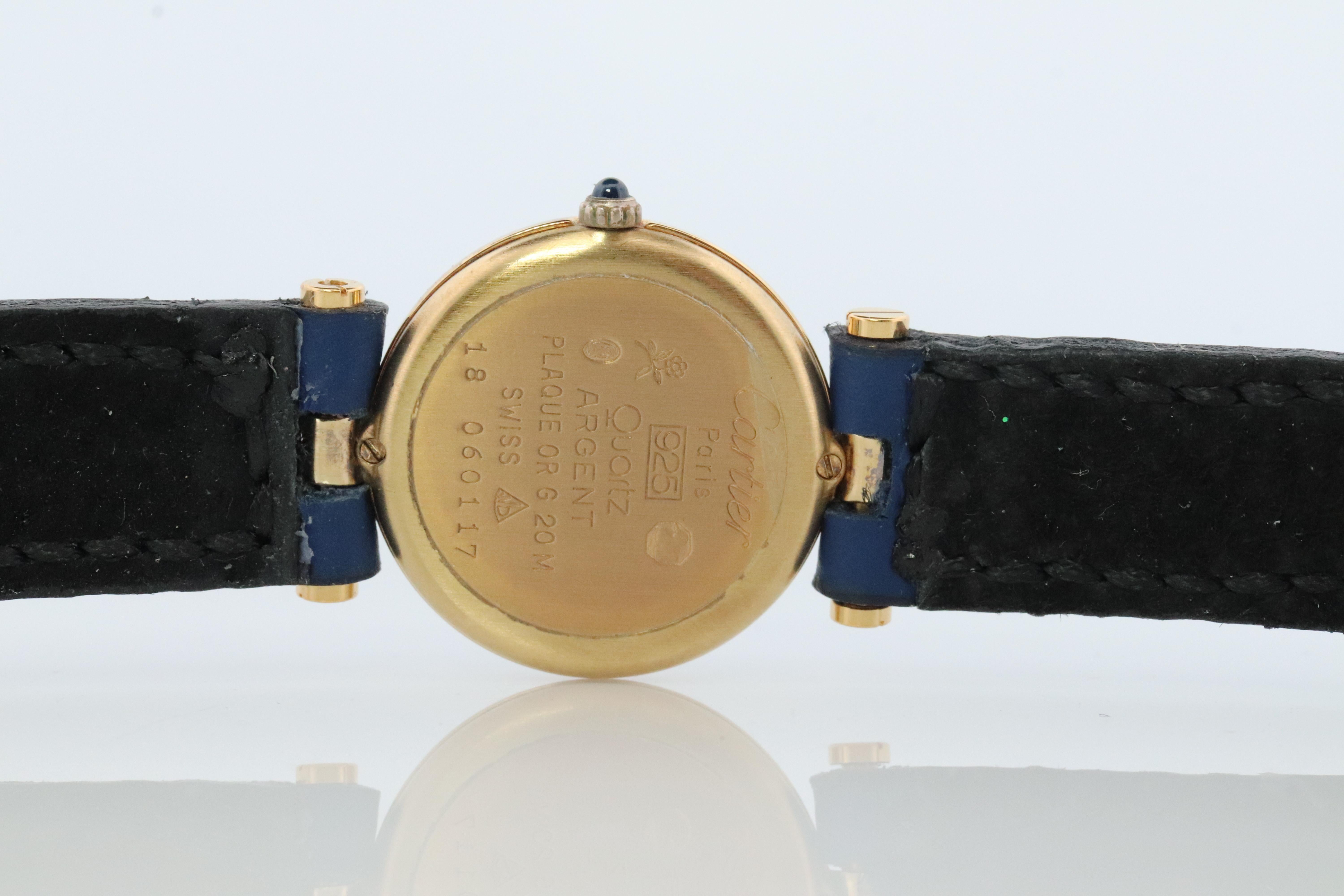 Cartier Uhr. Must de Cartier Vendome Rundes Argent Vermeil Blaues Nachthimmel-Zifferblatt. im Zustand „Gut“ in Port Charlotte, FL