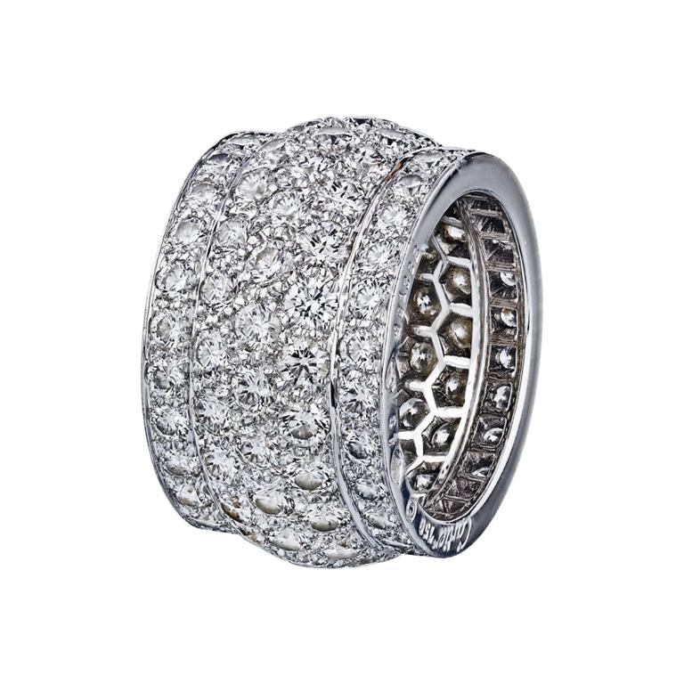 Cartier White 18 Karat Nigeria Round Diamond 6.00 Carat Ring