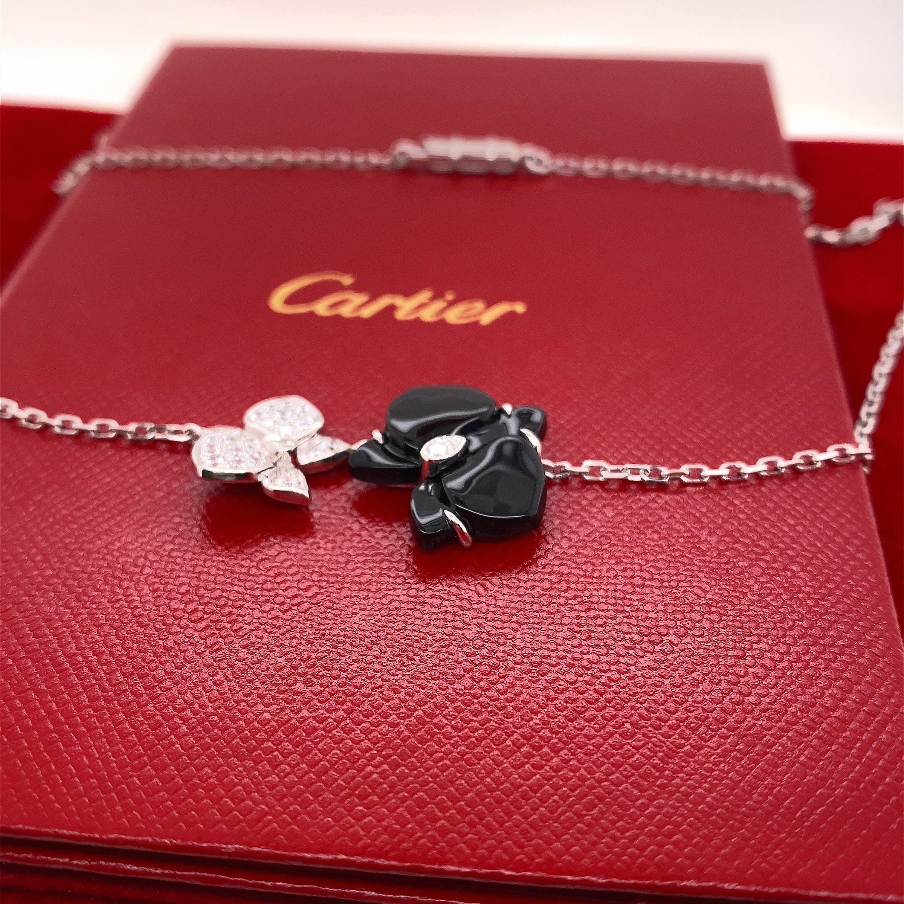 Cartier Weiß Schwarze Caresse d''Orchidees Blume Diamant Onyx Anhänger Halskette im Angebot 7
