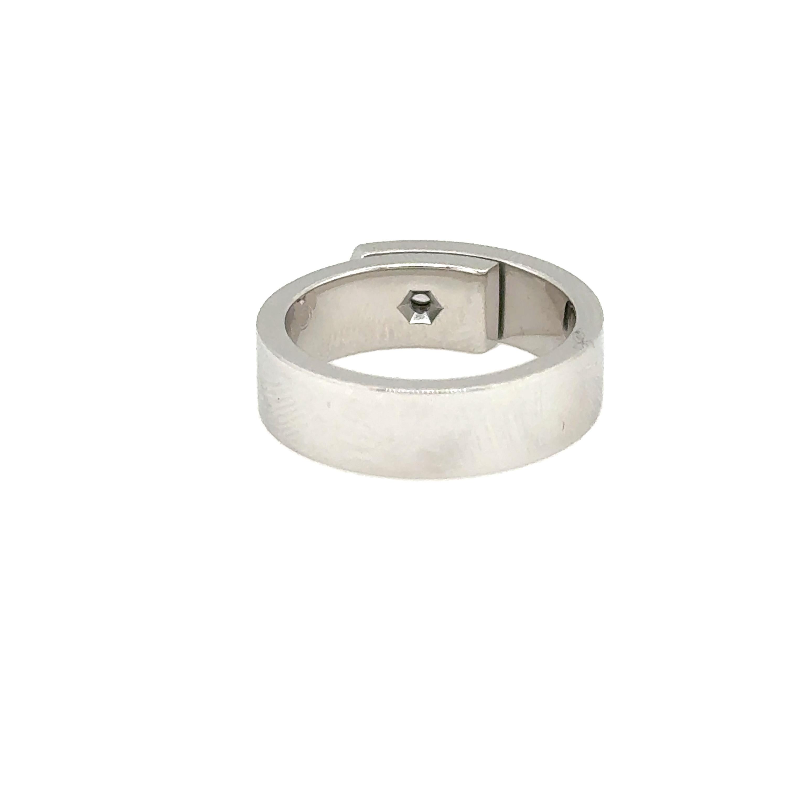 Anillo Cartier de Oro Blanco y Diamantes Edición Limitada 