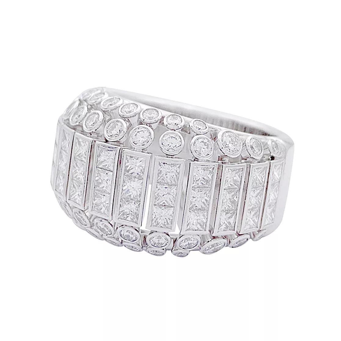 Women's or Men's Cartier white gold and diamonds ring, 