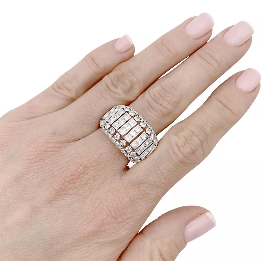 Cartier white gold and diamonds ring, 
