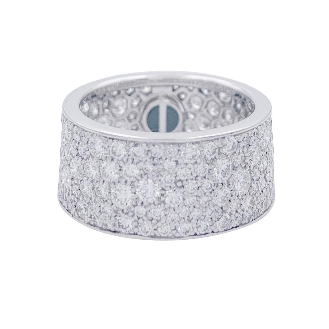 Contemporary Cartier White Gold and Diamonds Ring, 