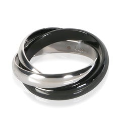 Anillo Trinity clásico de Cartier en oro blanco