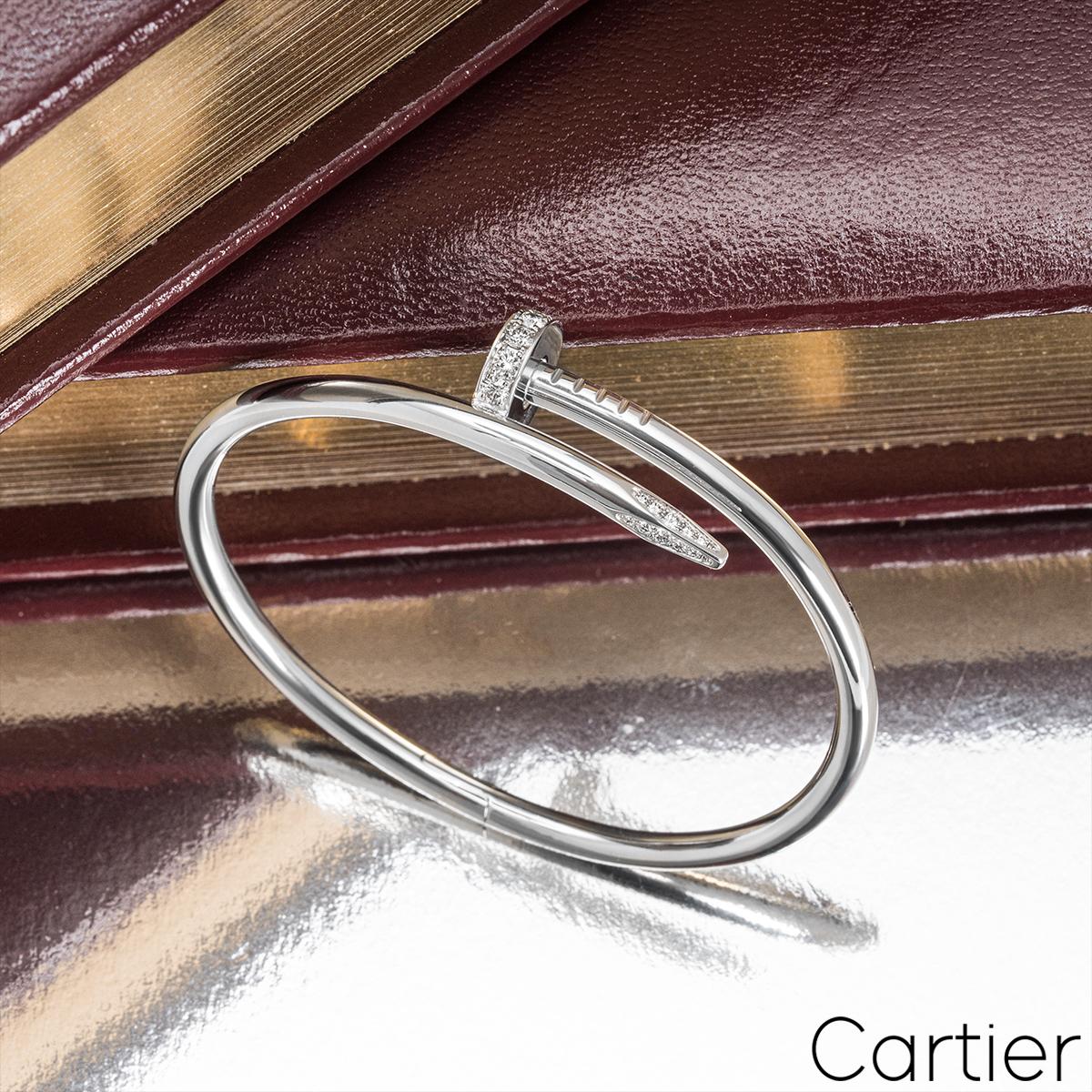 Round Cut Cartier White Gold Diamond Juste Un Clou Bracelet Size 15 B6048715 For Sale