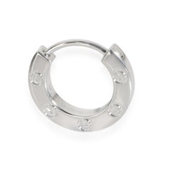 Boucle d'oreille unique « Love » en or blanc et diamants de Cartier