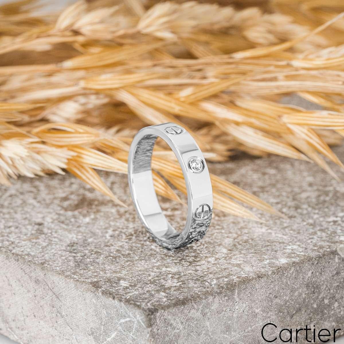 Cartier White Gold Diamond Love Wedding Band Size 50 B4050500 In Excellent Condition For Sale In London, GB
