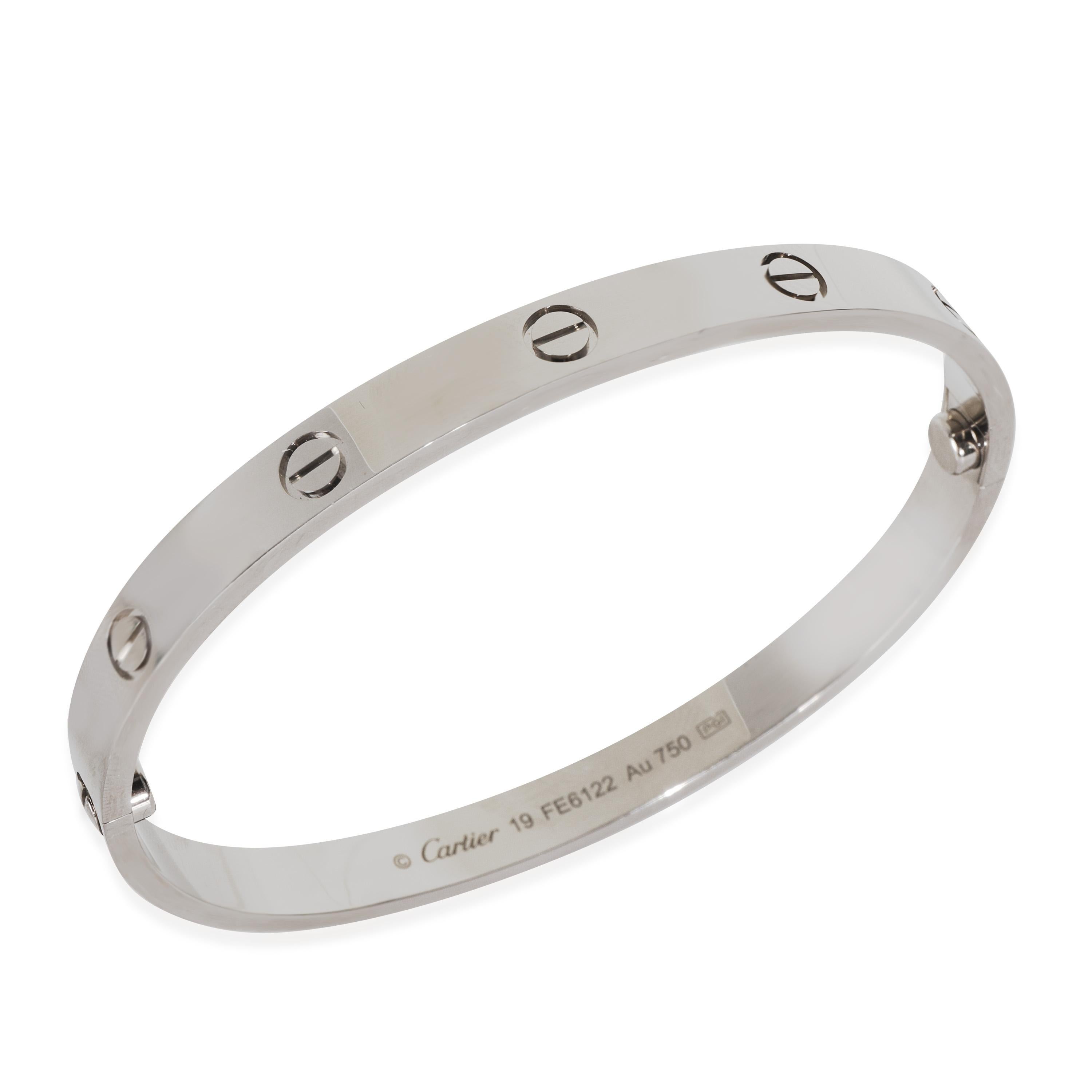 Cartier Oro Blanco  Pulsera del amor

DETALLES PRINCIPALES
SKU: 146982
Título del listado: Cartier Oro Blanco  Pulsera del amor
Descripción del estado: La colección Love de Cartier es el epítome de lo icónico, desde los diseños reconocibles hasta la
