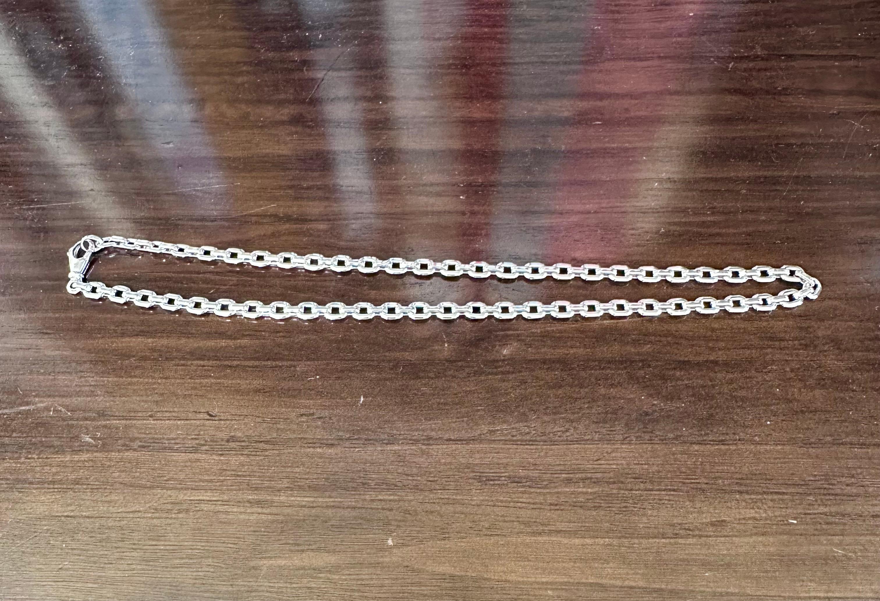 Cartier Collier à maillons mariners en or blanc 18 carats en vente 1