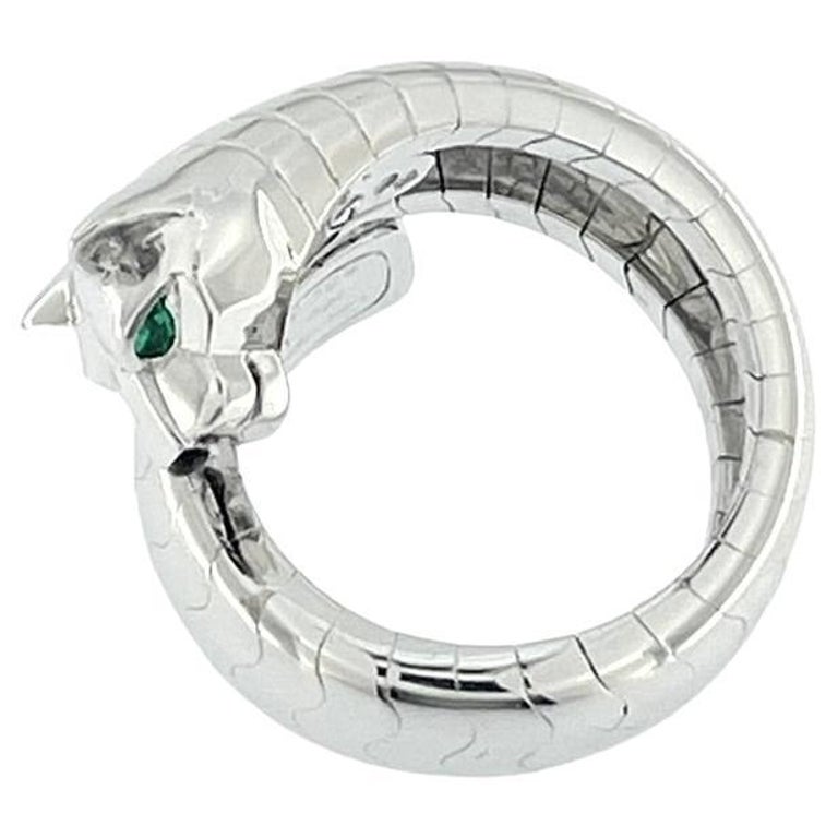 Cartier Bague Panthère Lakarda en or blanc, émeraudes et onyx En