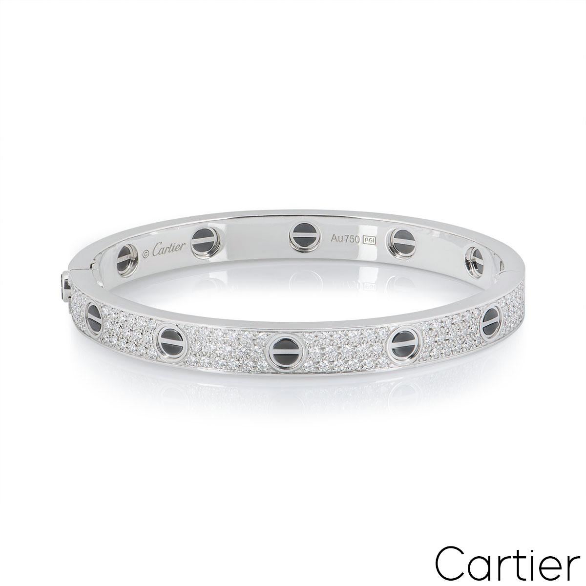 Taille ronde Cartier Bracelet d'amour en or blanc pavé de diamants et céramique, taille 16 