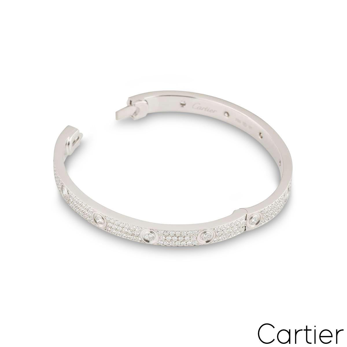 Cartier Weißgold Pave Diamant Love-Armband Größe 18 N6033603 im Zustand „Hervorragend“ im Angebot in London, GB