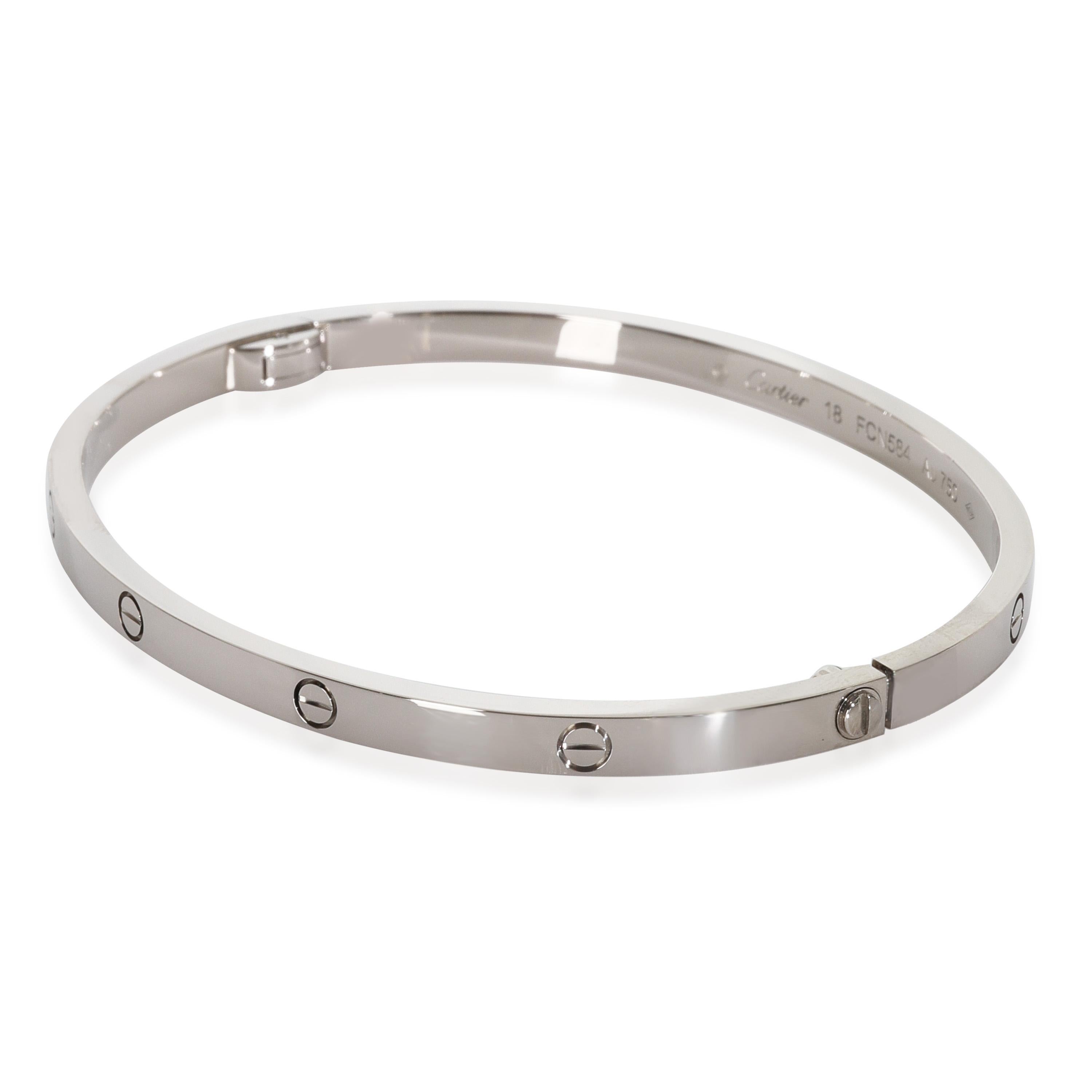 Or blanc de Cartier  Bracelet d'amour petit modèle

DÉTAILS PRIMAIRES
SKU : Z145008
Titre de la liste : Cartier Or Blanc  Bracelet d'amour petit modèle
Description de l'état : La collection Love de Cartier est l'incarnation même de l'icône, depuis
