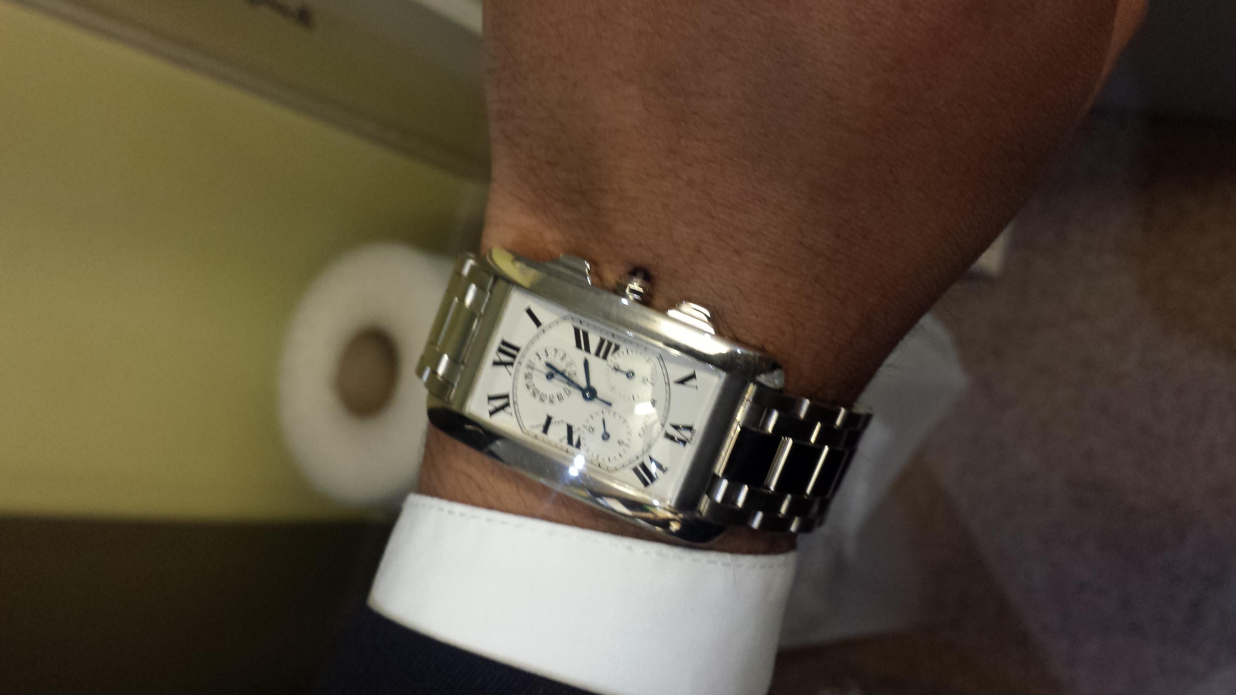 Cartier White Gold Tank Americaine Chronoflex W26033L1 Quartz Wristwatch In Excellent Condition In London, GB