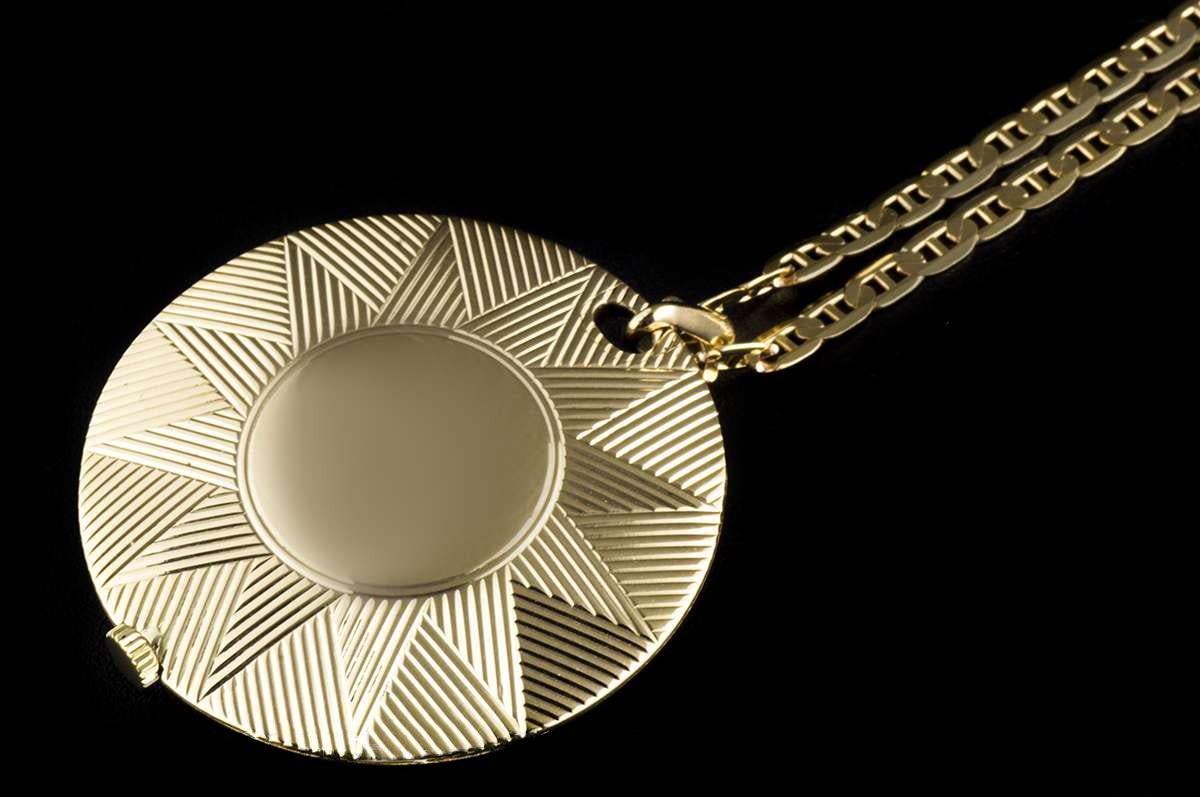 Cartier Yellow Gold Cream Roman Dial Pendant Fob Watch with Gold Chain In Excellent Condition In London, GB