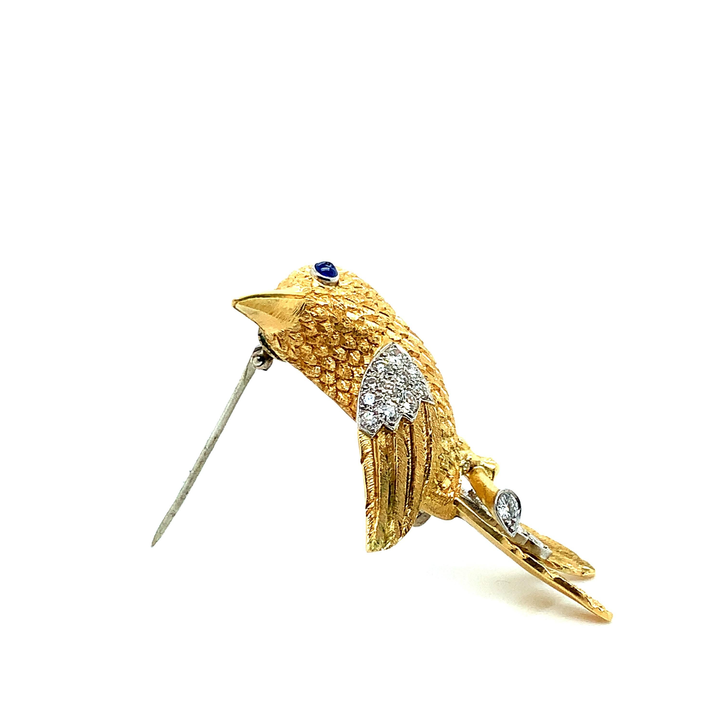 Brilliant Cut Cartier Yellow Gold Diamond Bird Brooch For Sale