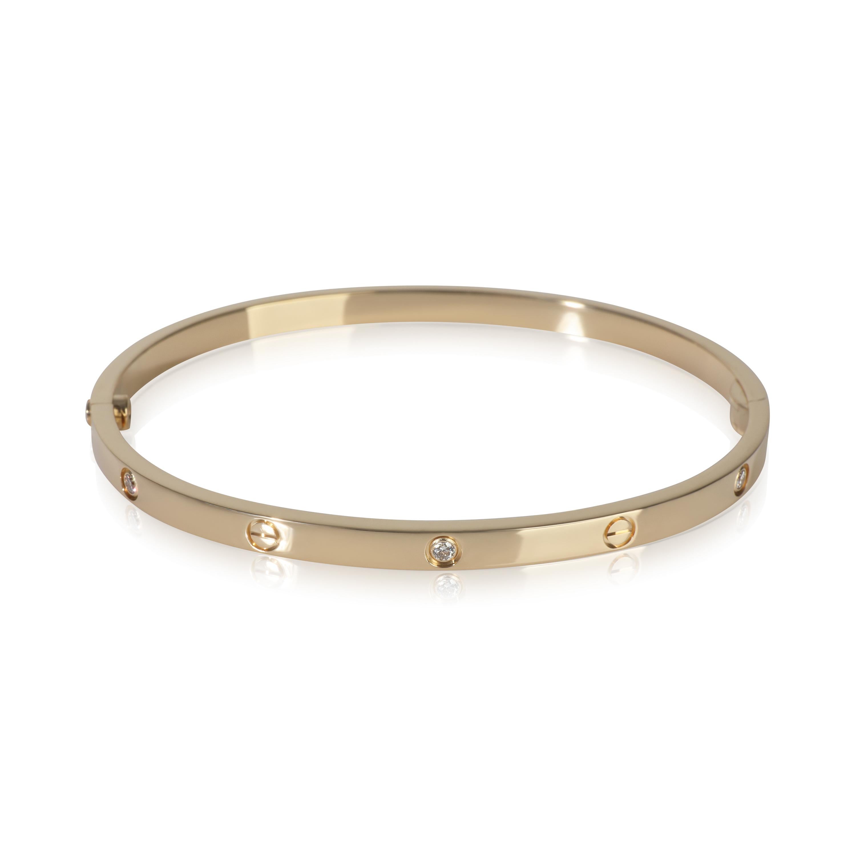Bracelet Love en or jaune de Cartier avec diamants et petit modèle Excellent état - En vente à New York, NY