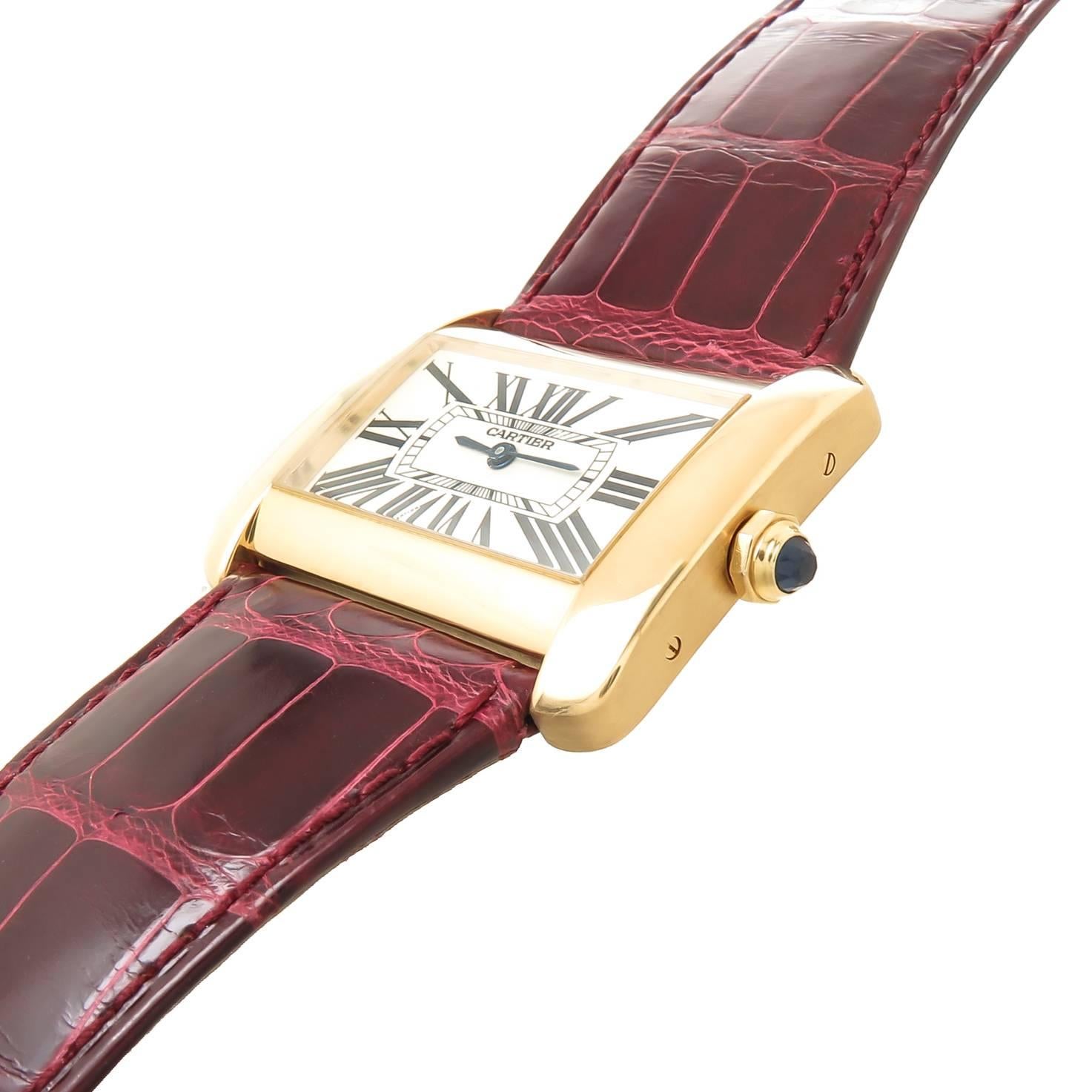 Cartier Yellow Gold Divan Large Quartz Wristwatch In Excellent Condition In Chicago, IL