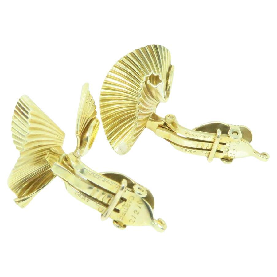Women's or Men's CARTIER Yellow Gold Earrings For Sale