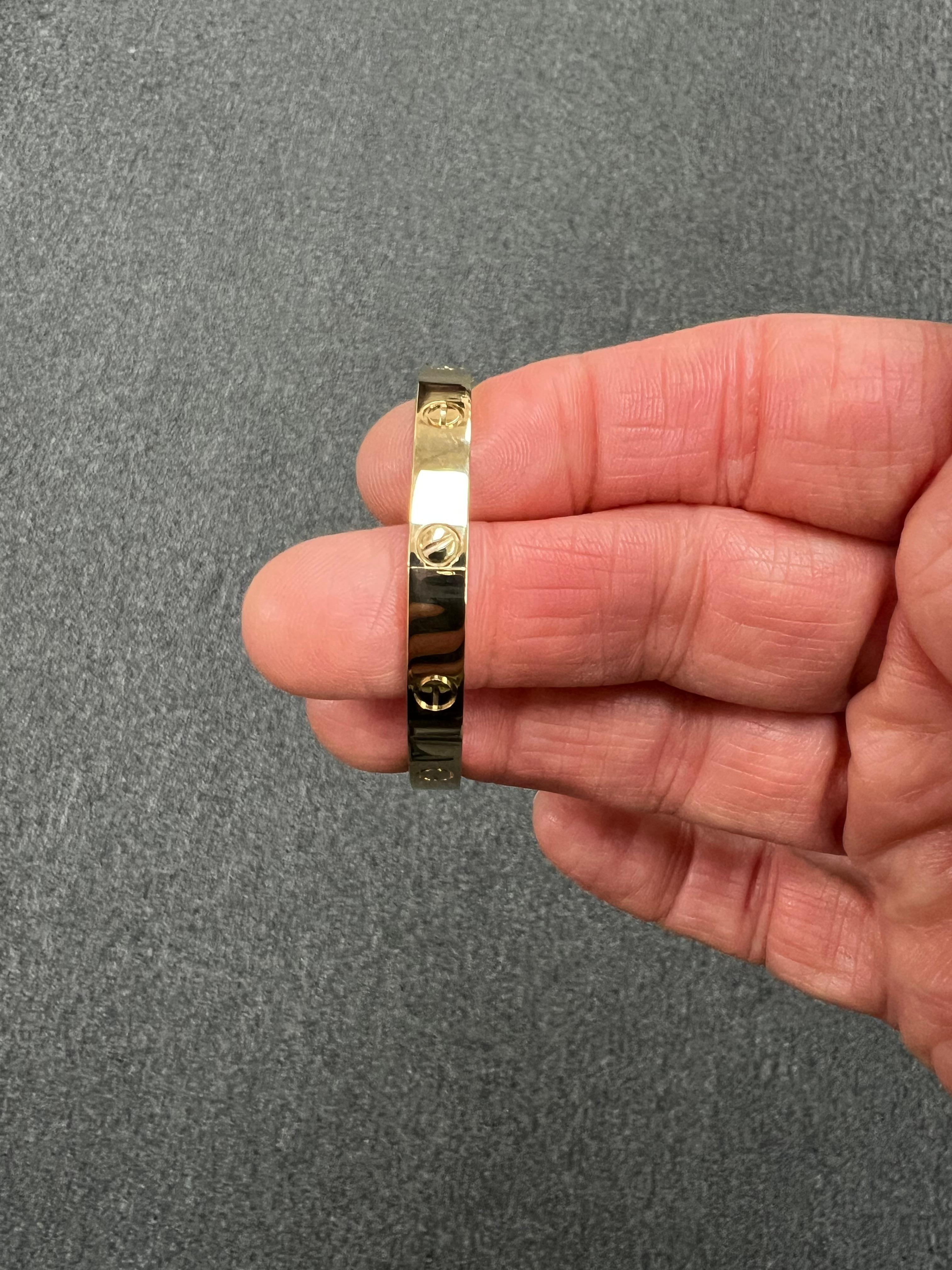 Women's or Men's Cartier Yellow Gold Love Bracelet Size 18