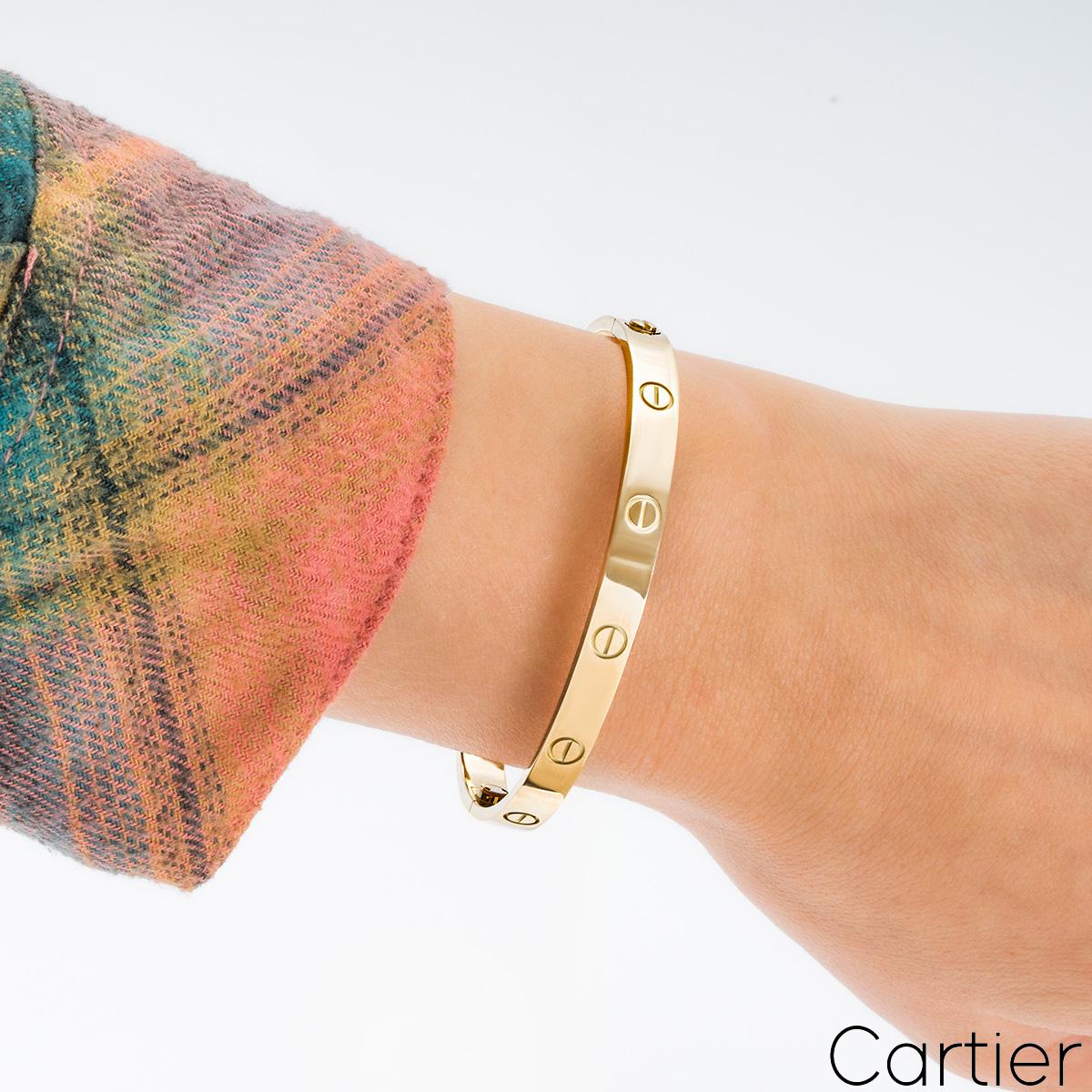 Cartier Bracelet Love en or jaune taille 19 B6035519 Excellent état - En vente à London, GB